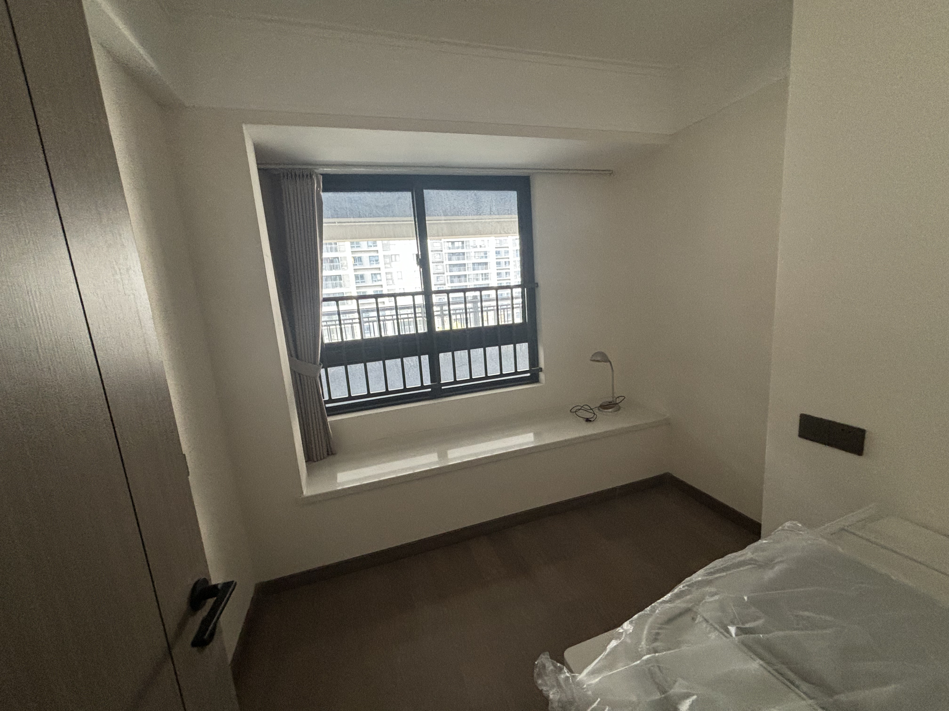 万科时代之光 3室2厅1卫 93m&sup2;