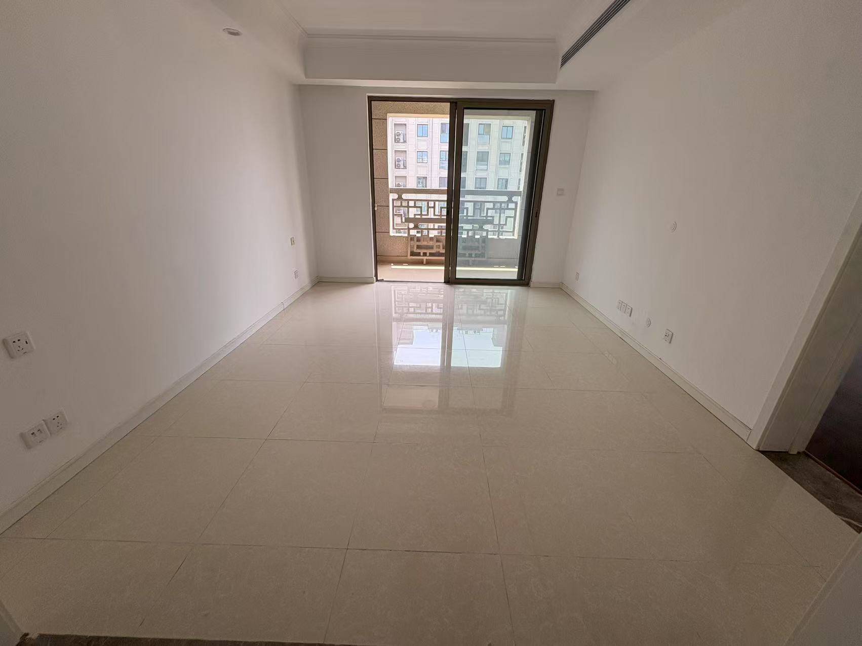 公馆1895 3室2厅2卫 117m²