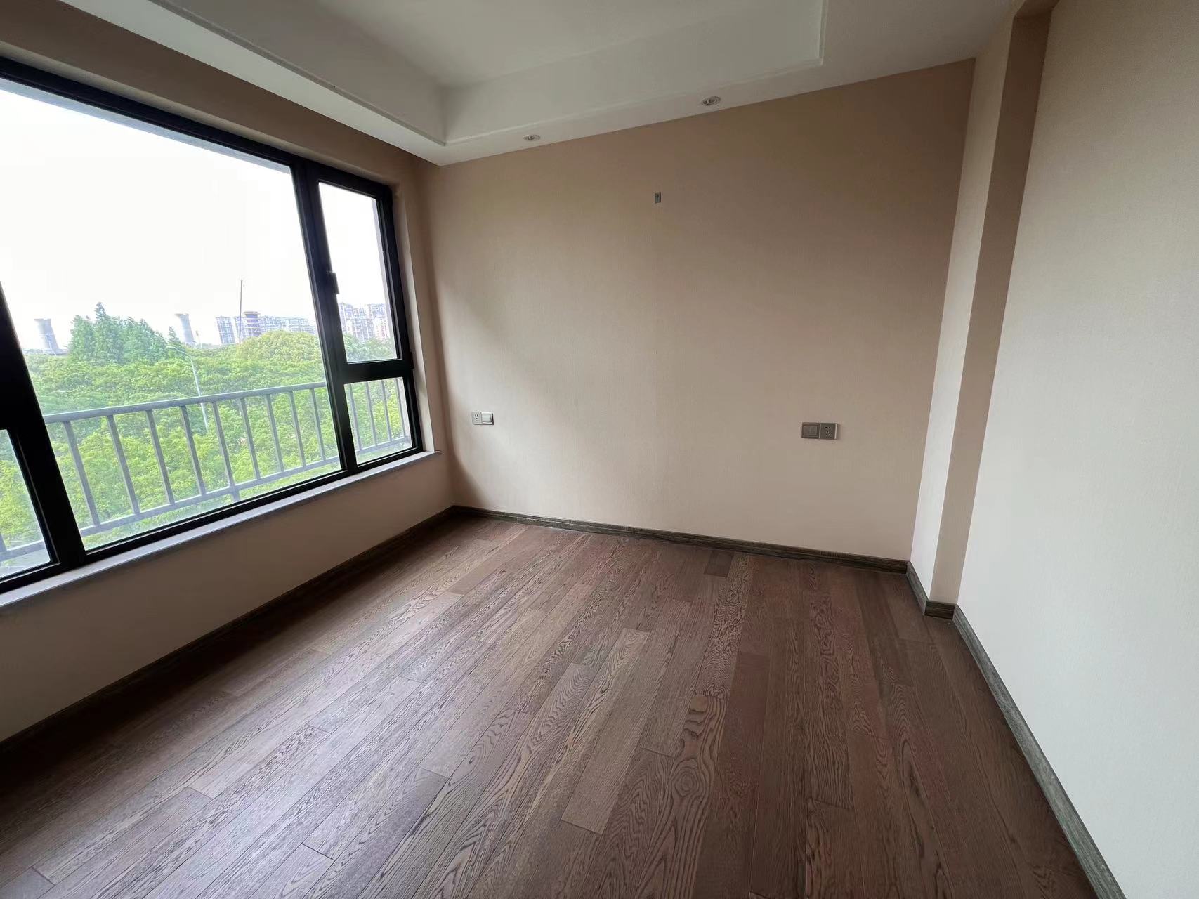 远创樾府 4室2厅2卫 130.00m&sup2;