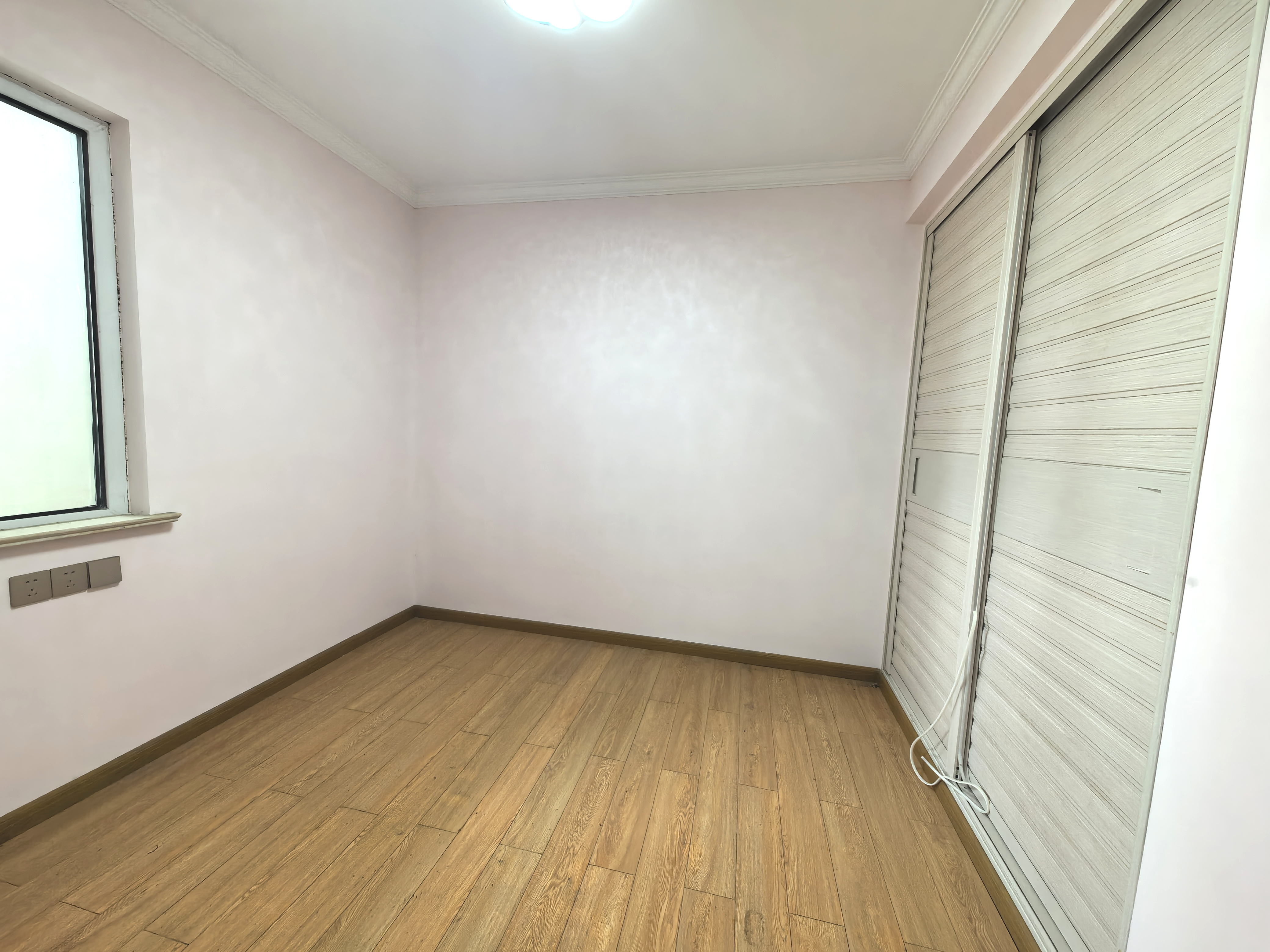 中海碧林湾 3室2厅1卫 95m&sup2;