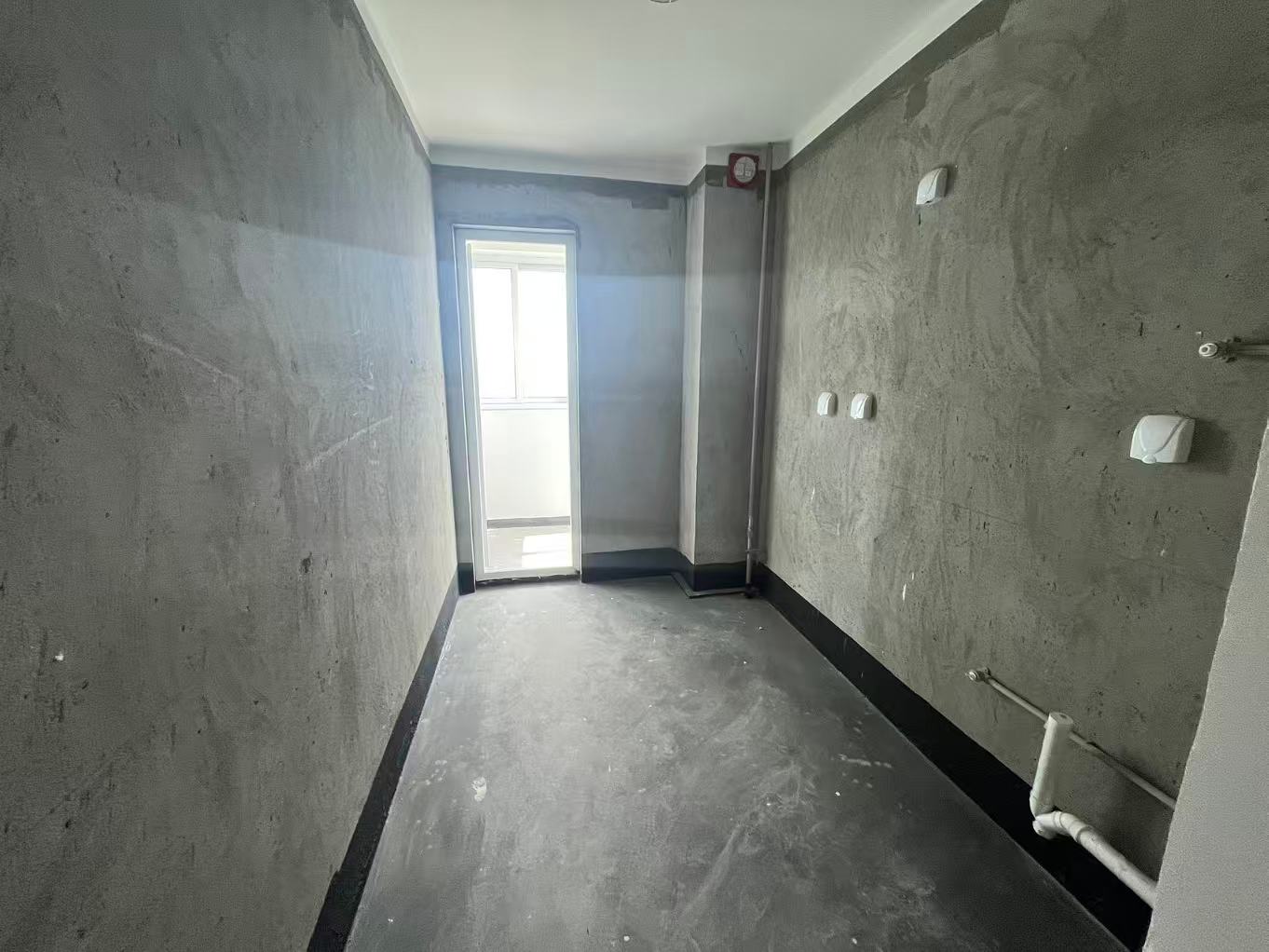 天香苑 3室2厅2卫 140m&sup2;