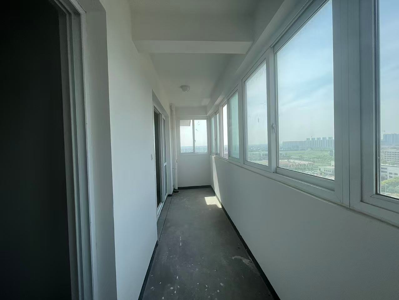 天香苑 3室2厅2卫 140m&sup2;