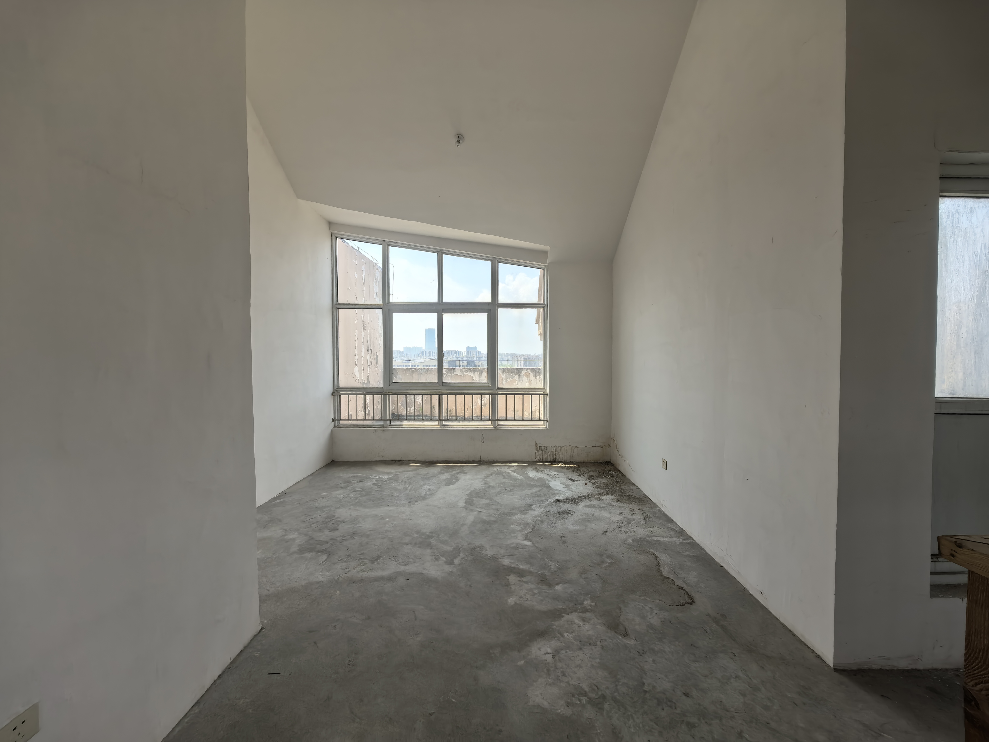 天晖苑 3室2厅2卫 98.00m&sup2;