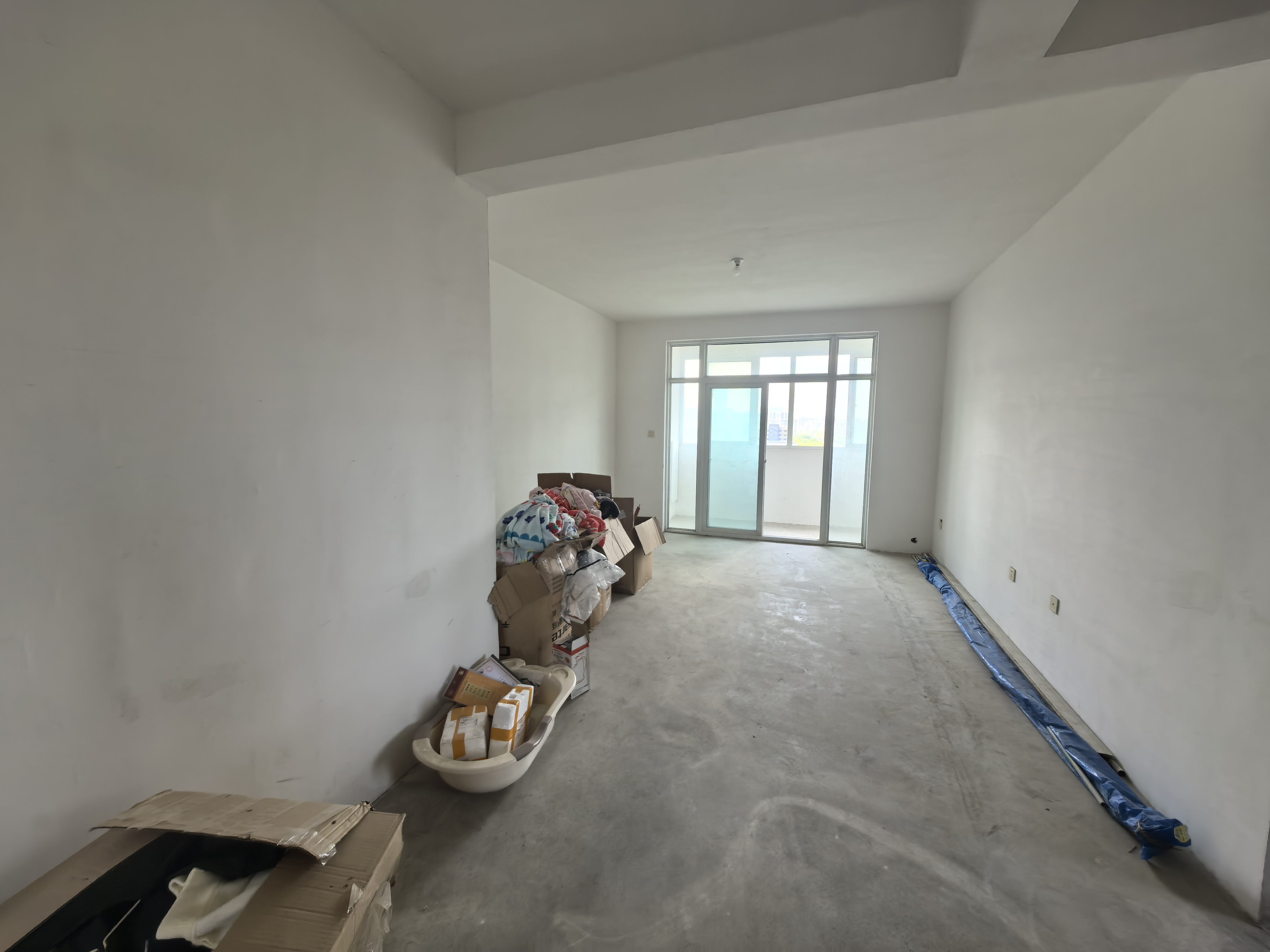 天晖苑 3室2厅2卫 98.00m²