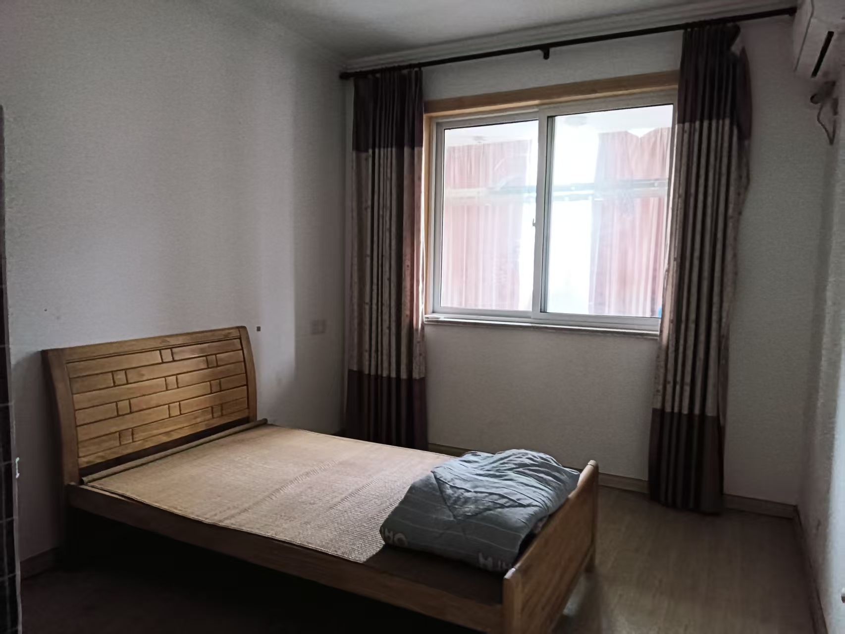 金欣佳园B区 3室2厅1卫 123m&sup2;