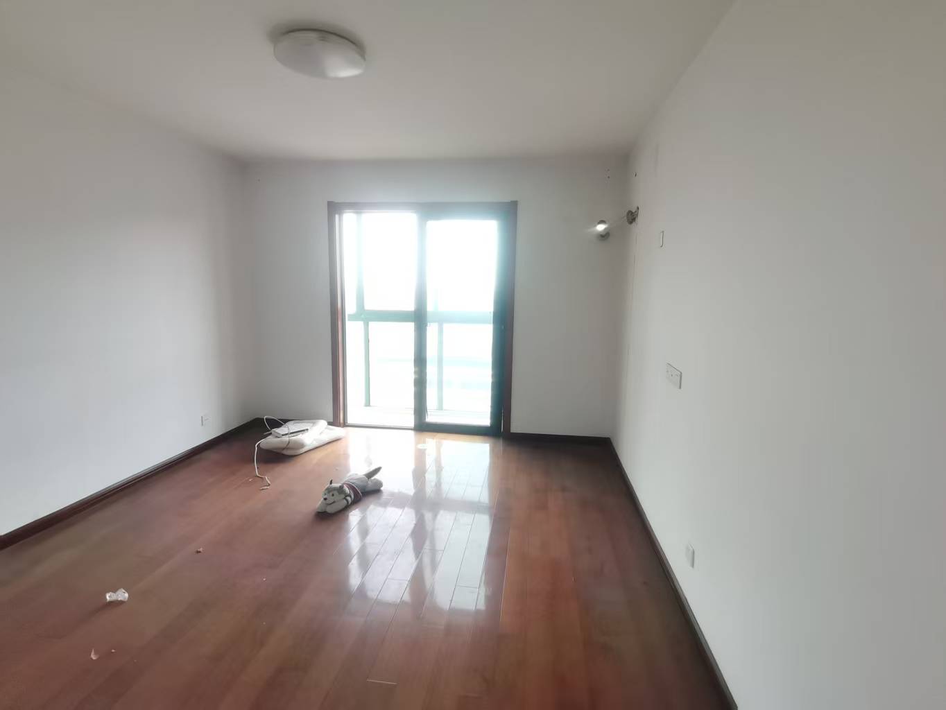 军山汇贤居 3室2厅1卫 113m&sup2;