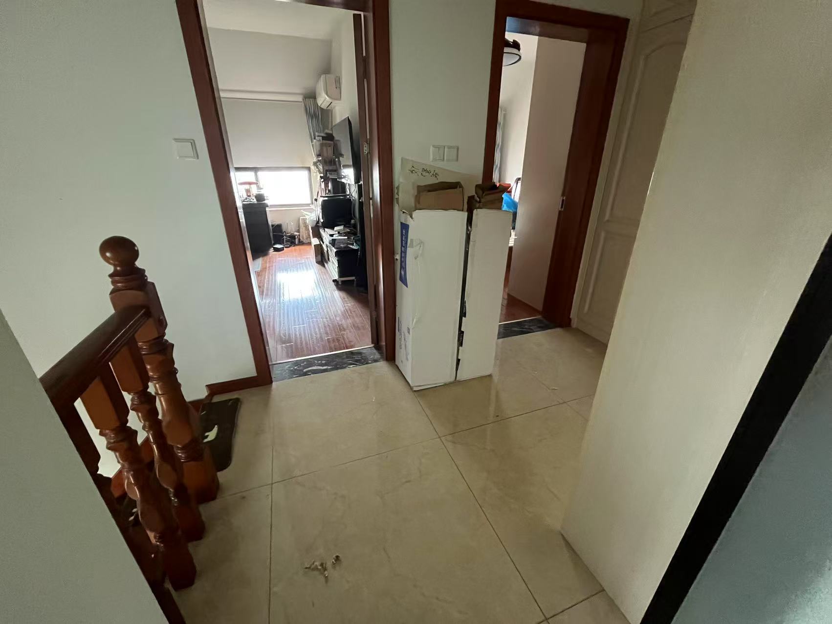 外滩花苑 4室2厅2卫 140m&sup2;