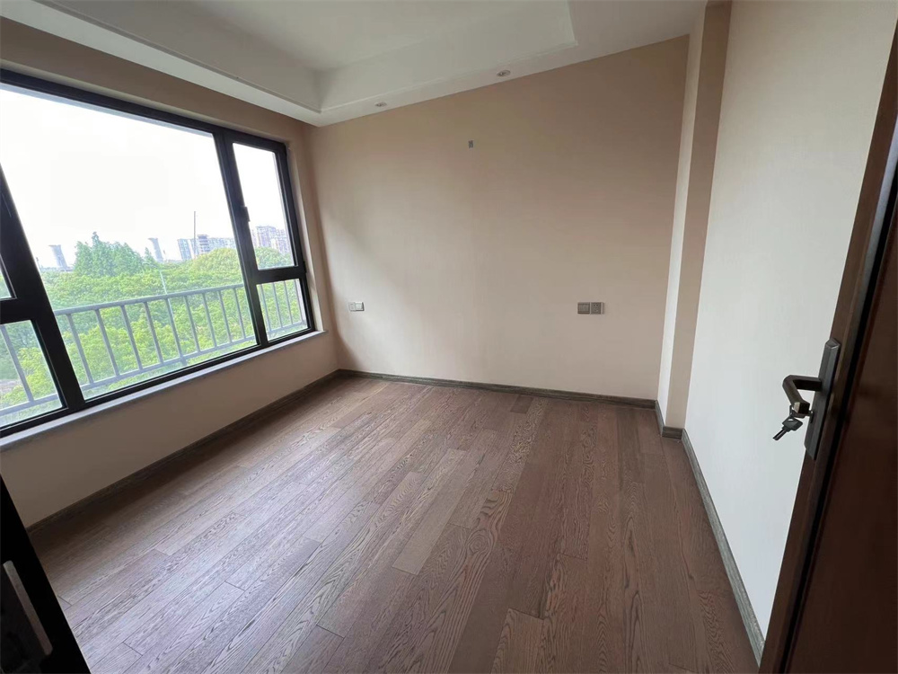 远创樾府 4室2厅2卫 132.98m&sup2;