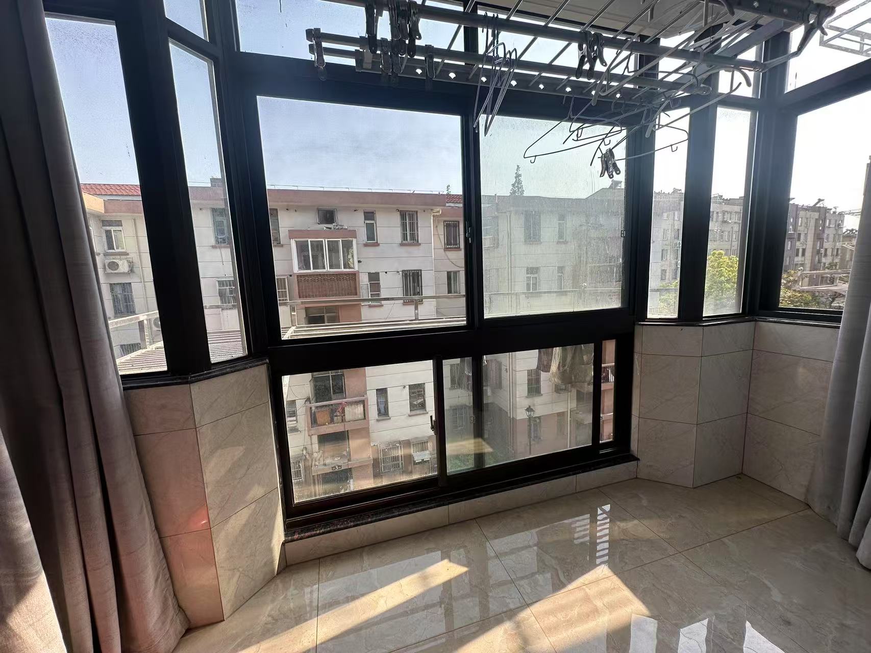 姚港路22号 4室1厅1卫 82.82m&sup2;