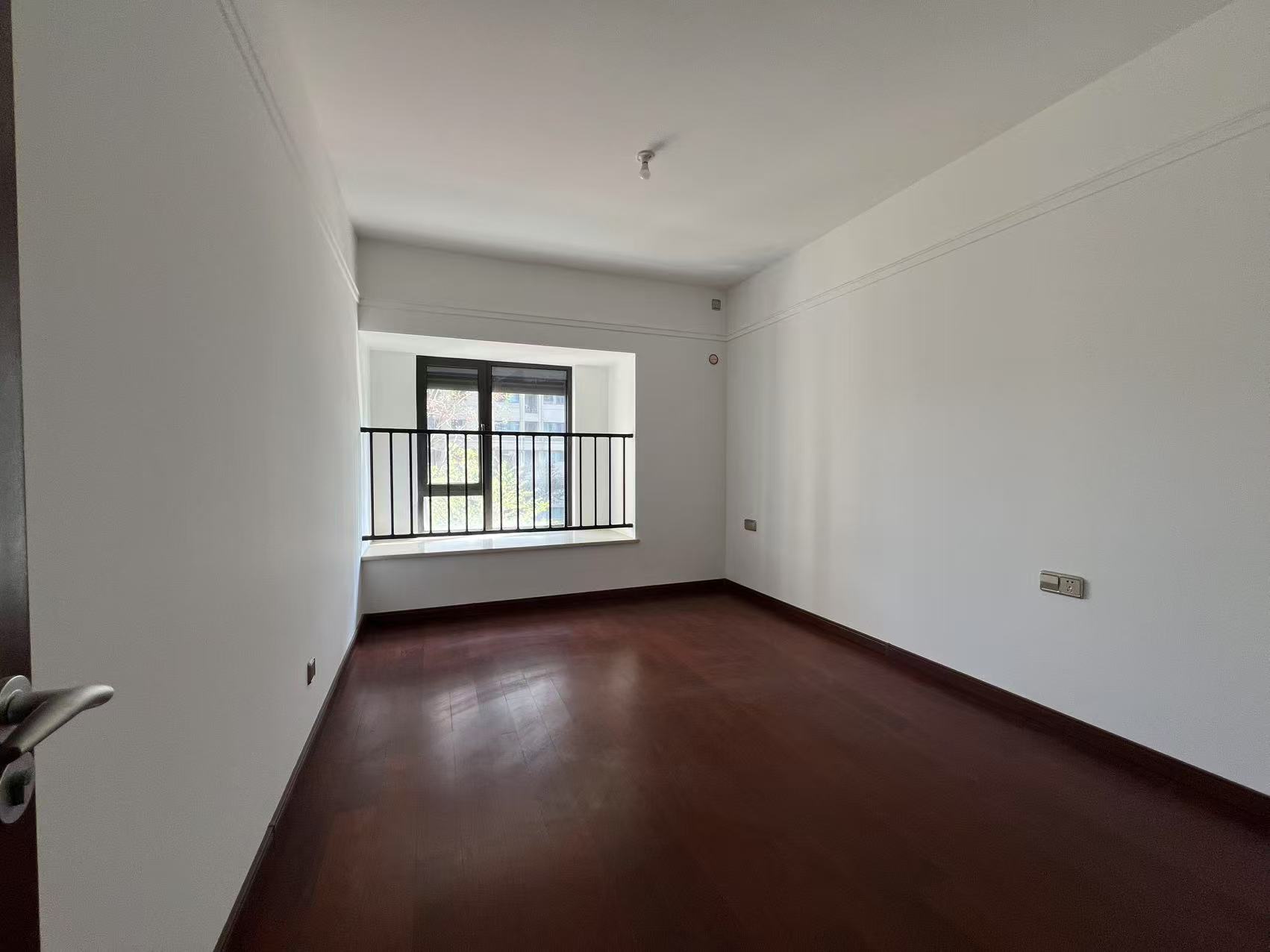 万科城市之光 4室2厅2卫 141m&sup2;
