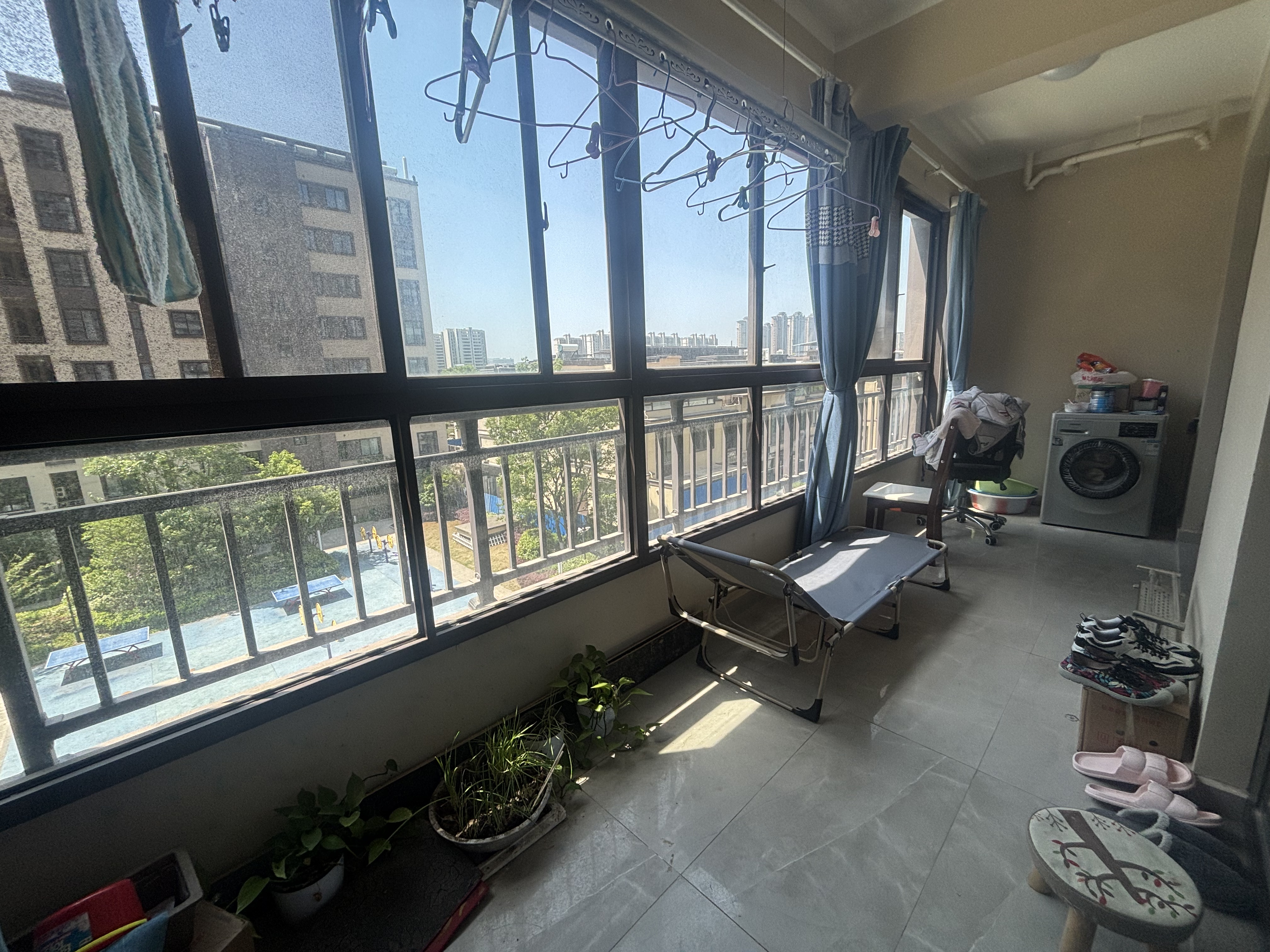 湖山源著 3室2厅2卫 125.00m&sup2;