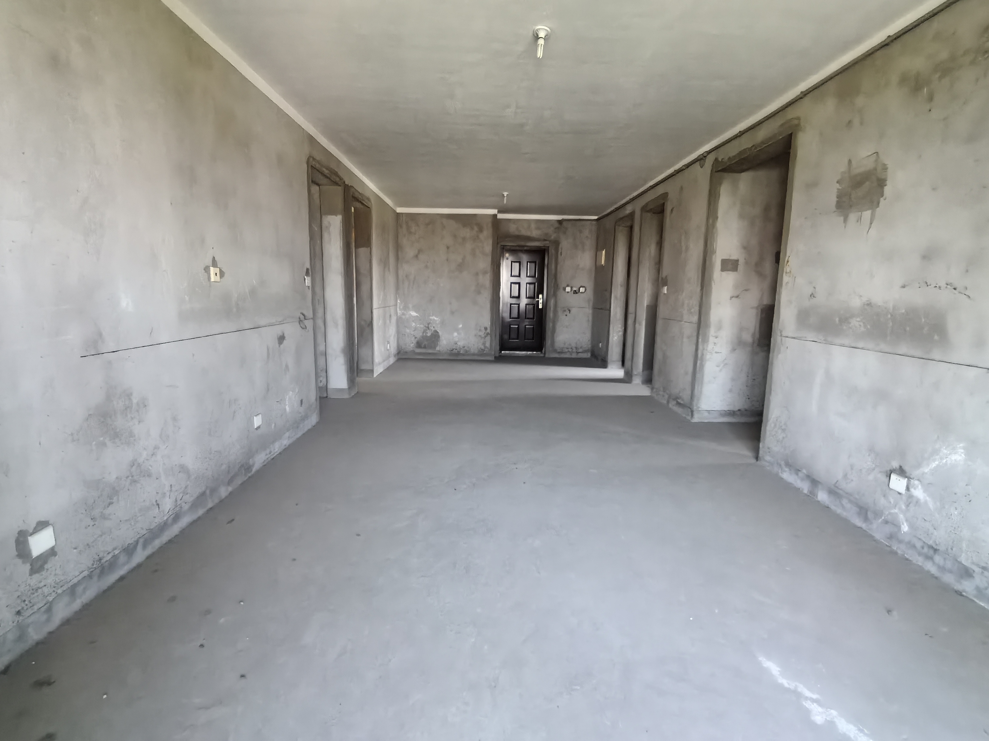 保利香槟国际 4室2厅2卫 148.31m²