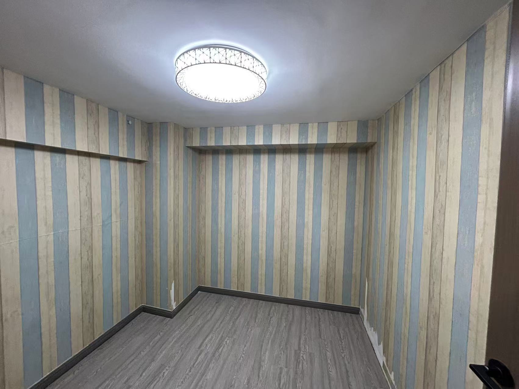 中港银座 2室2厅1卫 47m&sup2;