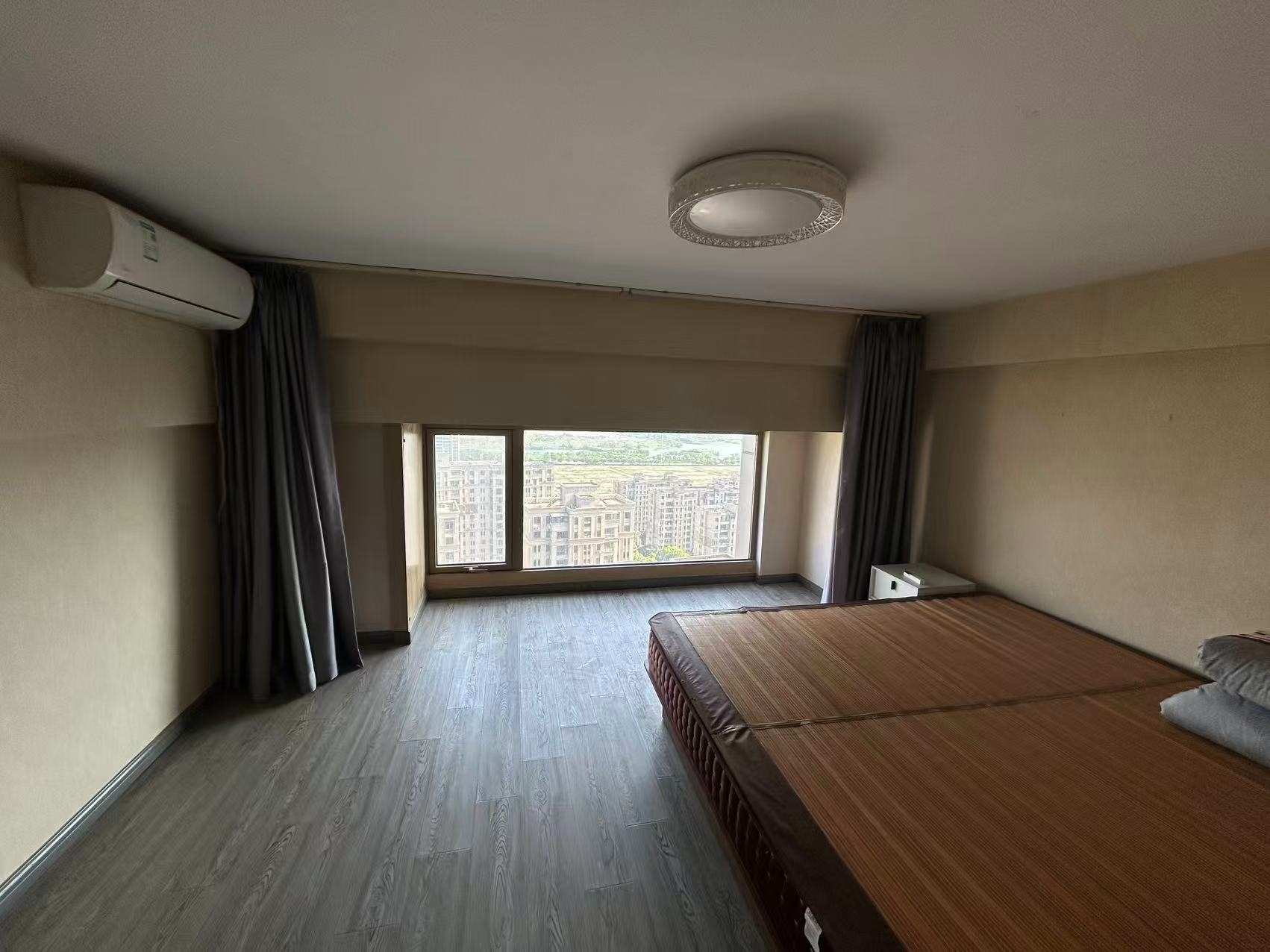 中港银座 2室2厅1卫 47m&sup2;