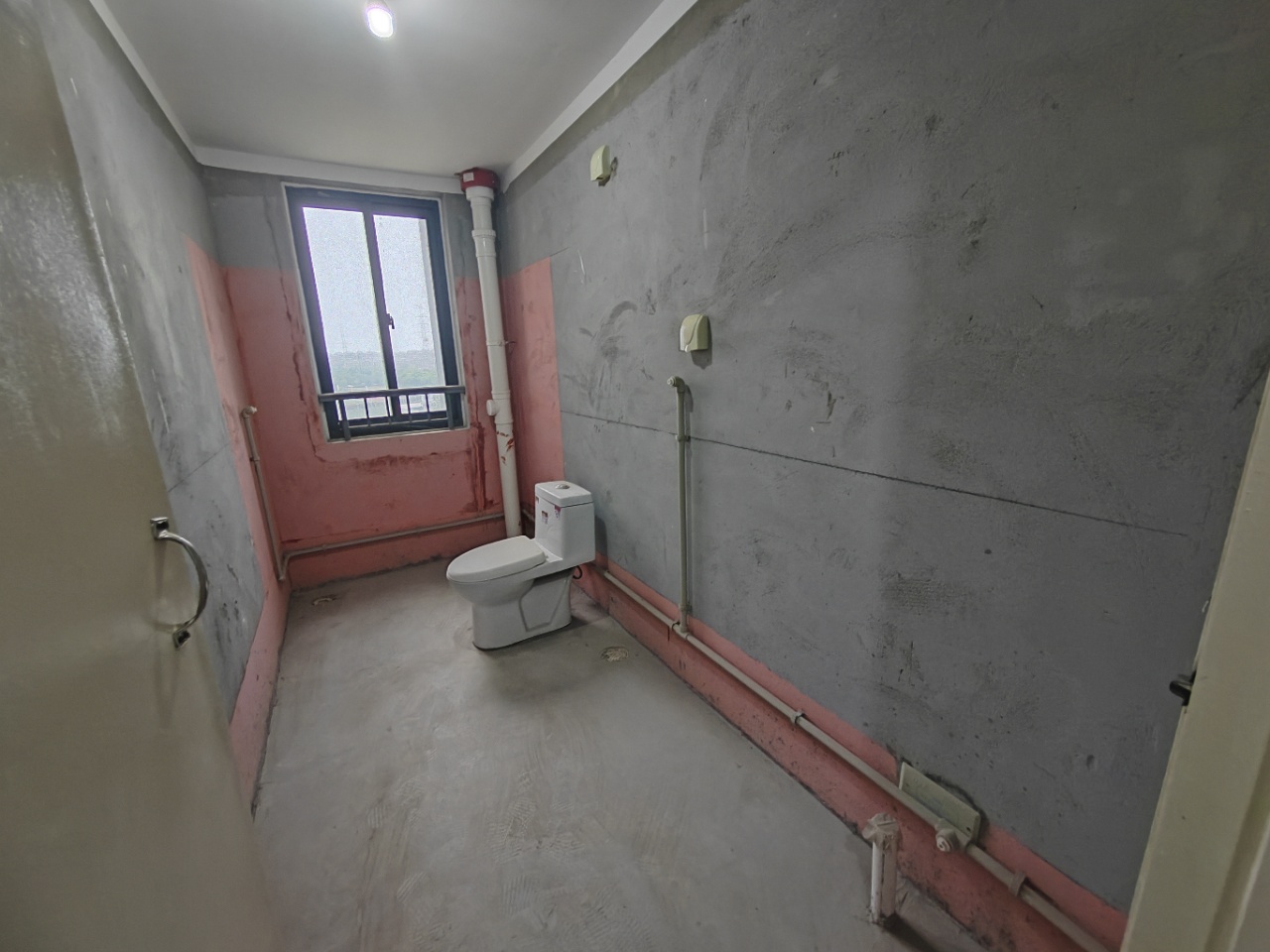 朝阳花苑 3室2厅2卫 144m&sup2;