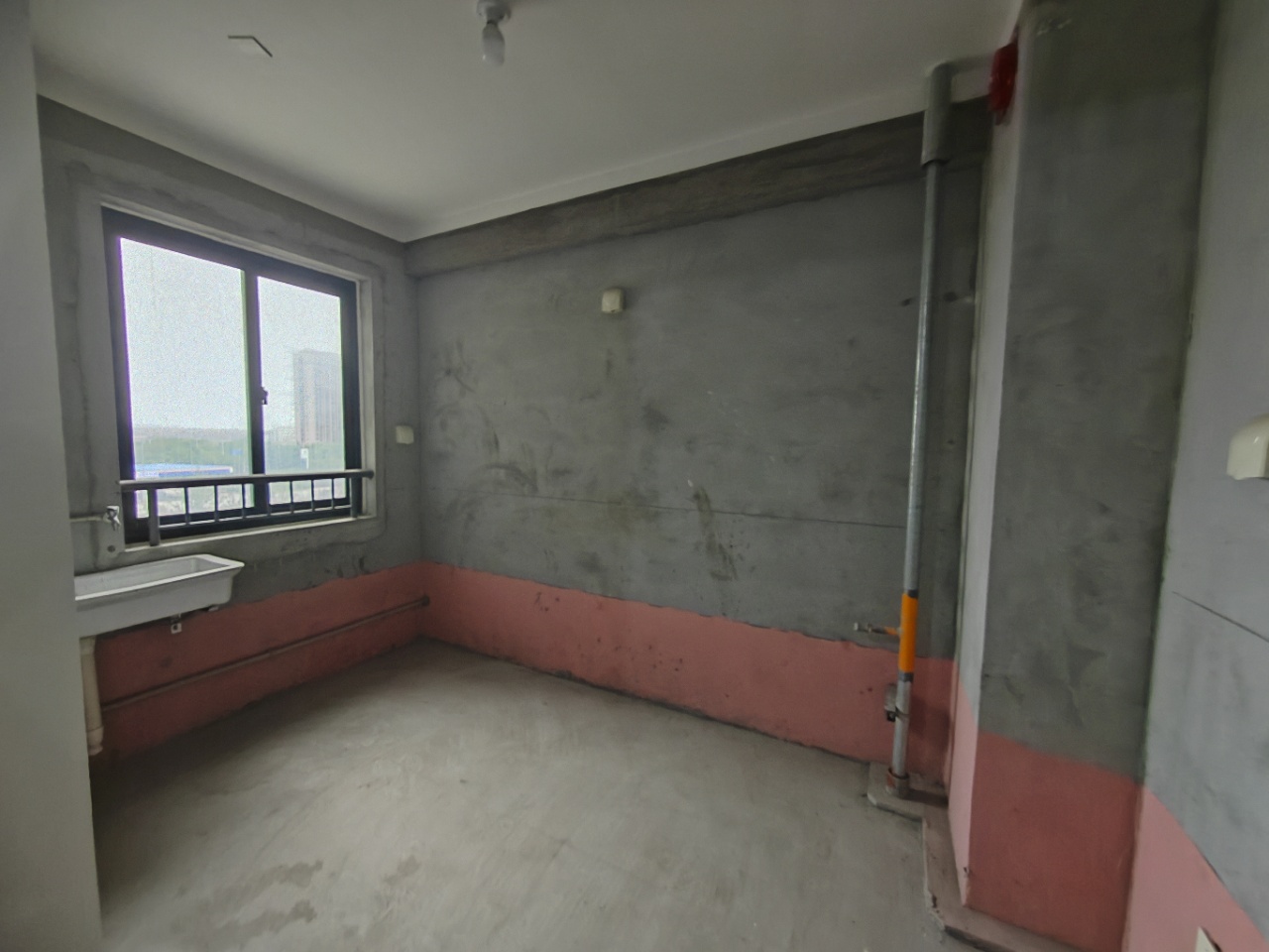 朝阳花苑 3室2厅2卫 144m&sup2;