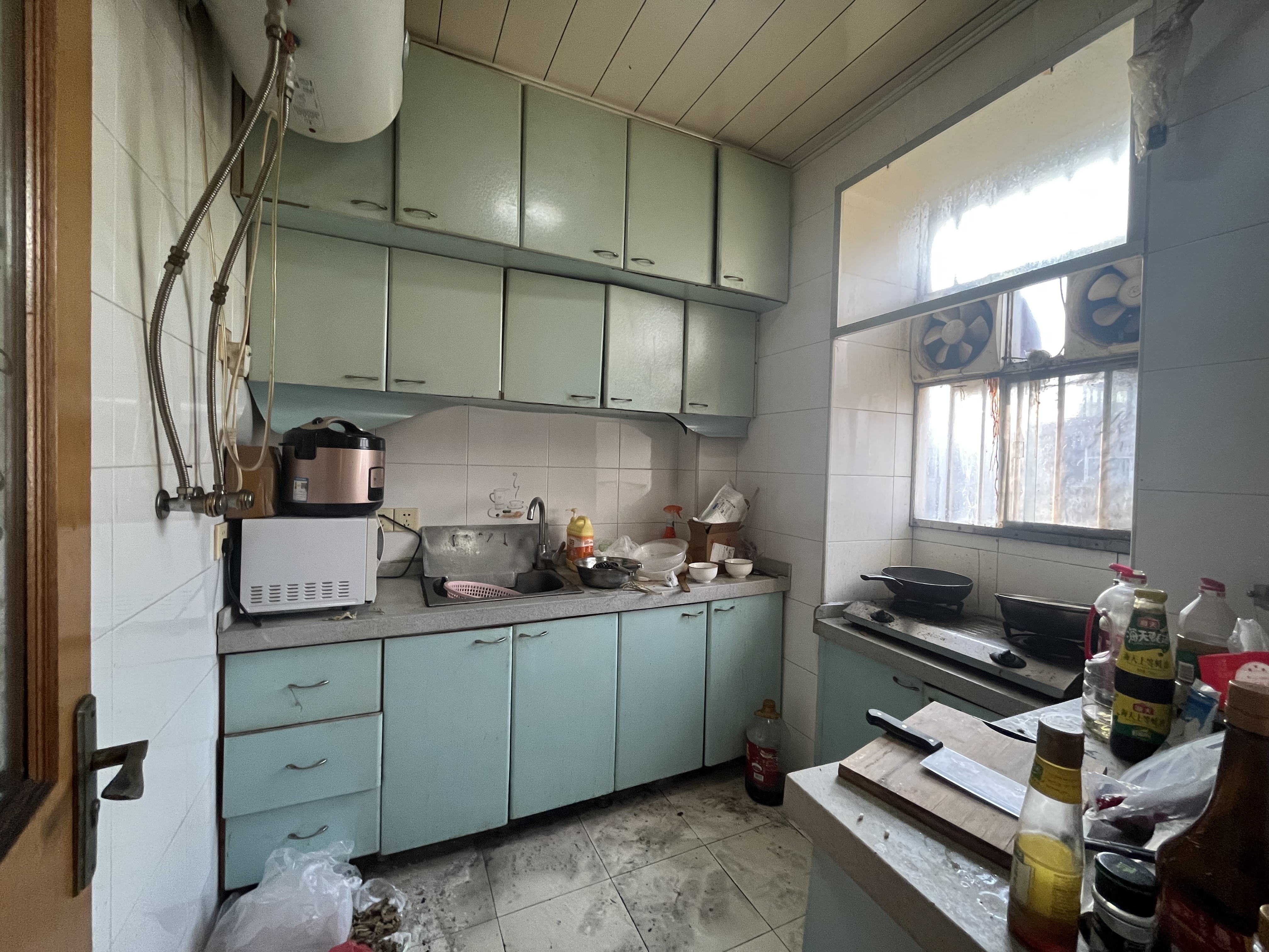 虹桥新村(朝霞路) 2室1厅1卫 66.93m&sup2;
