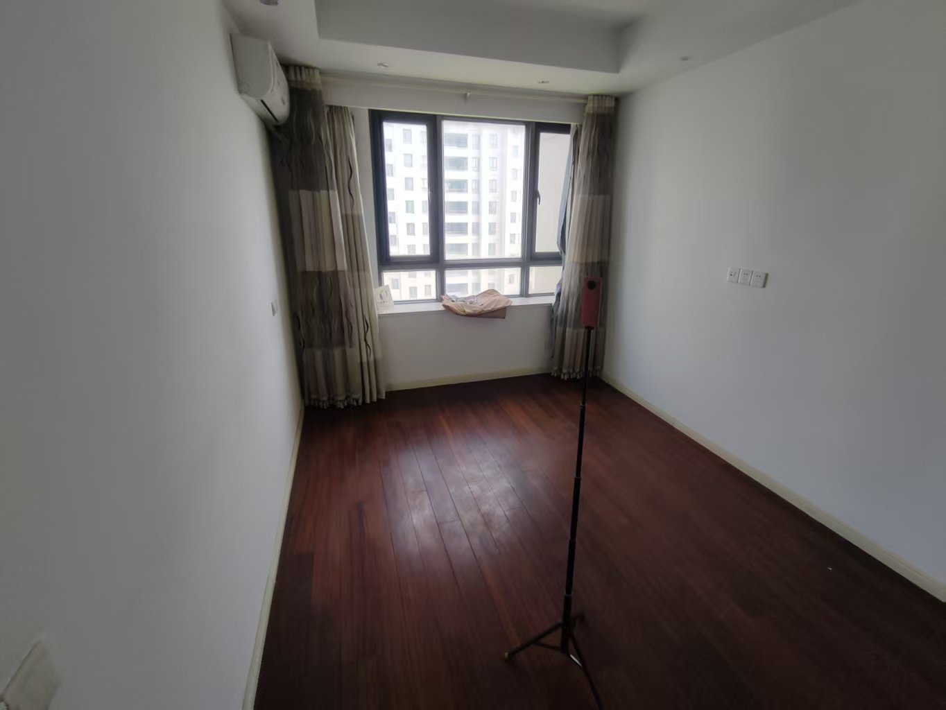 景华城 2室2厅1卫 98.27m&sup2;