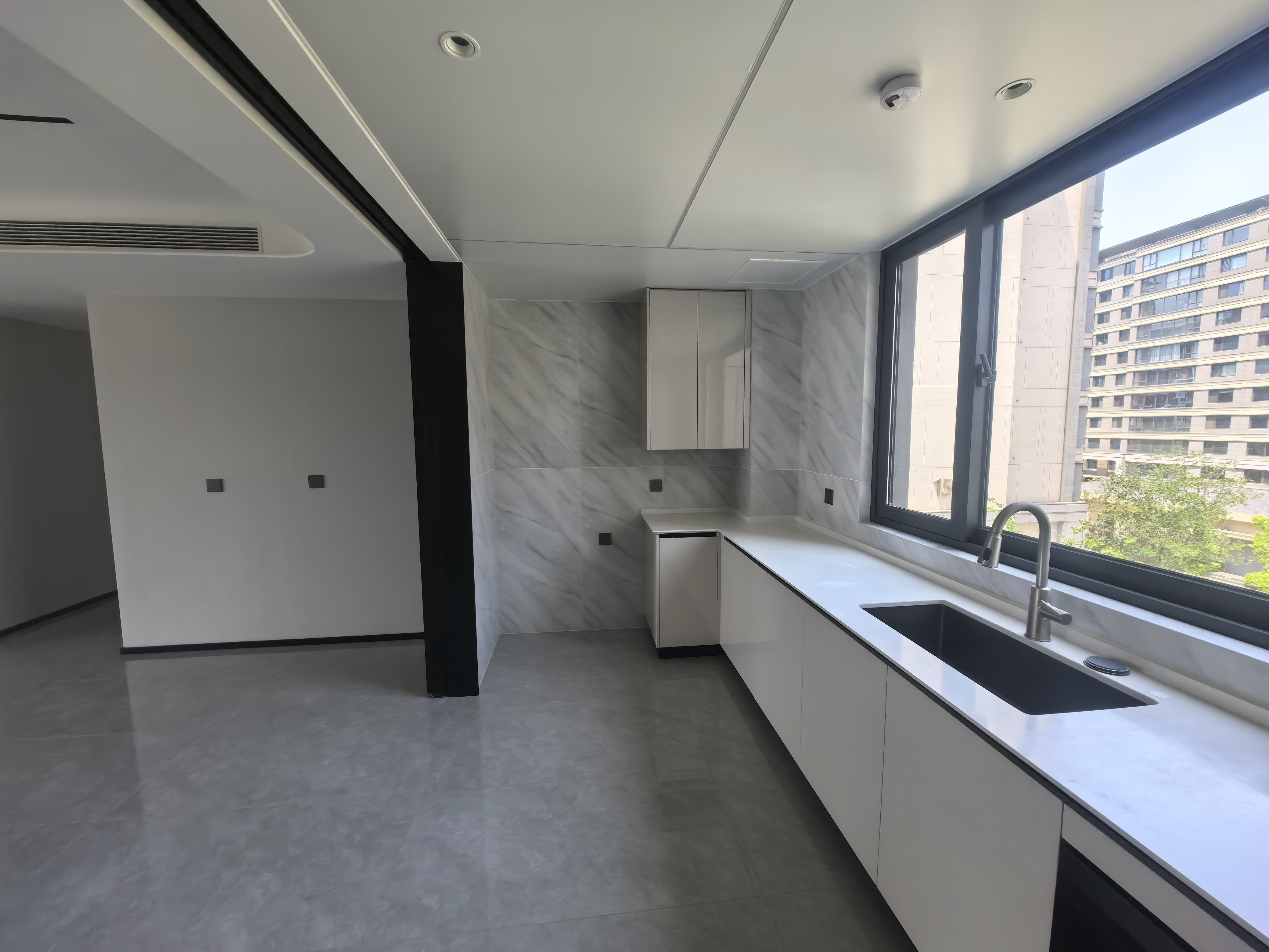 万科官山望 4室2厅2卫 165m&sup2;