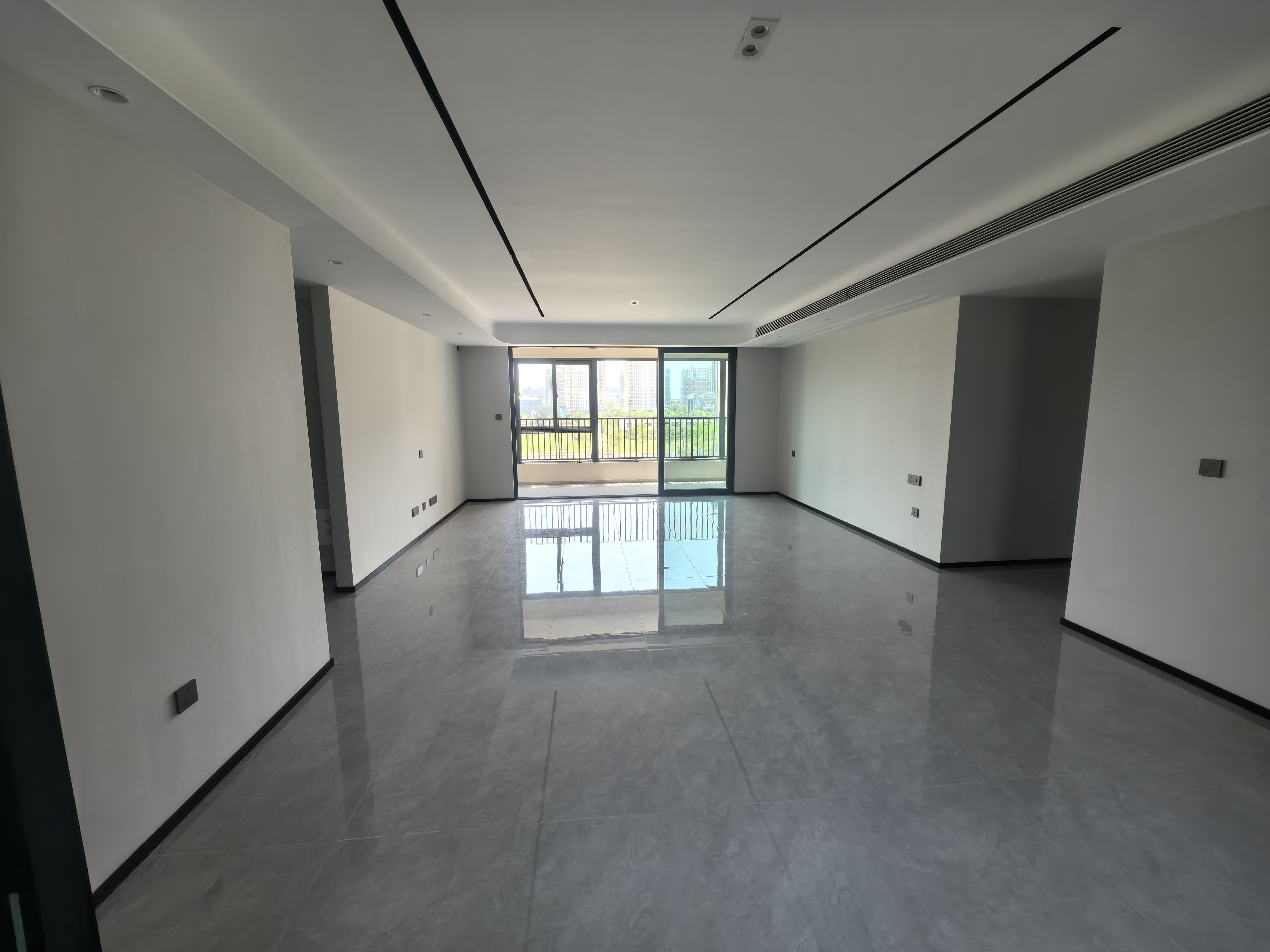 万科官山望 4室2厅2卫 165m²