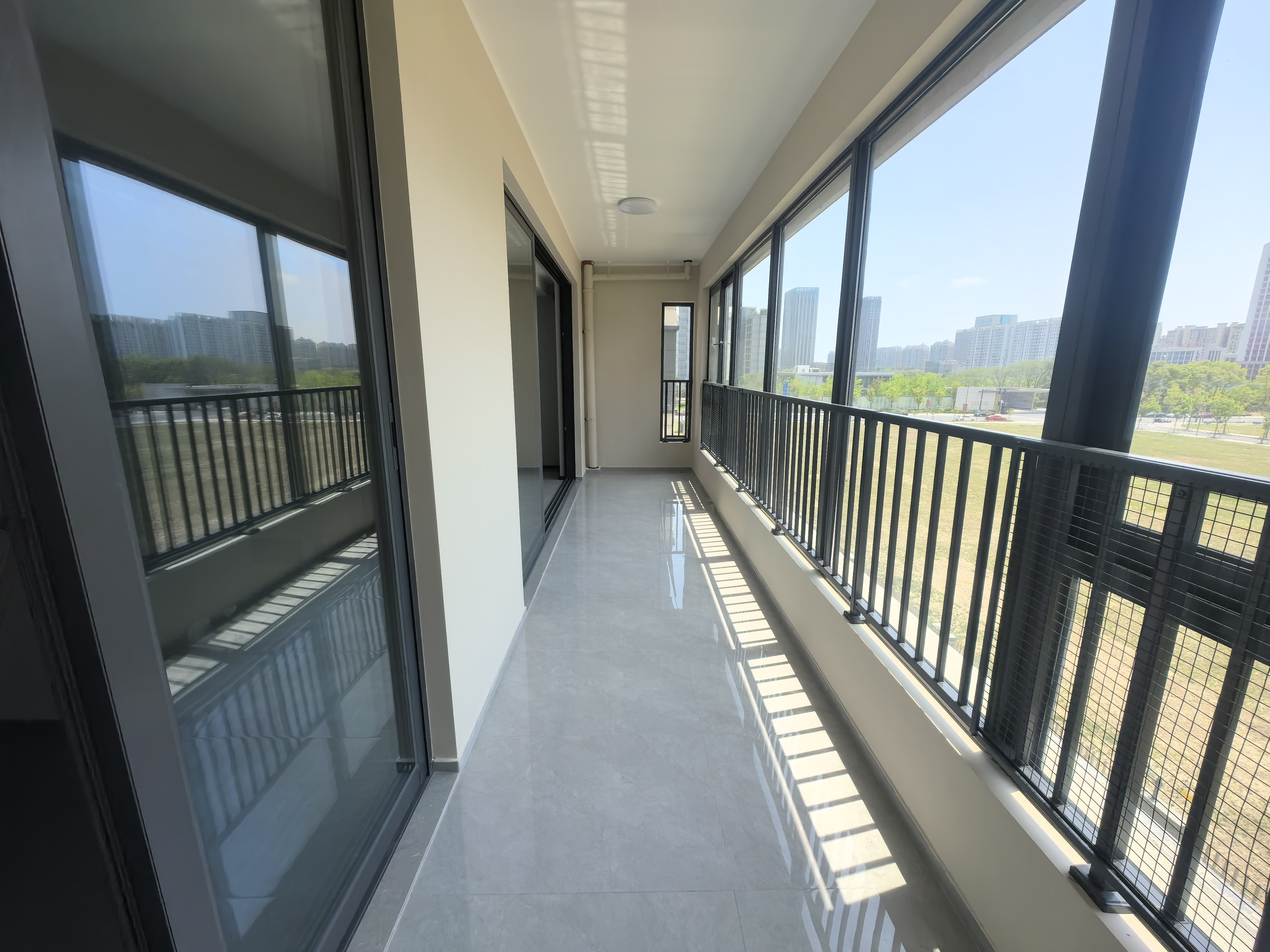 万科官山望 4室2厅2卫 165m&sup2;
