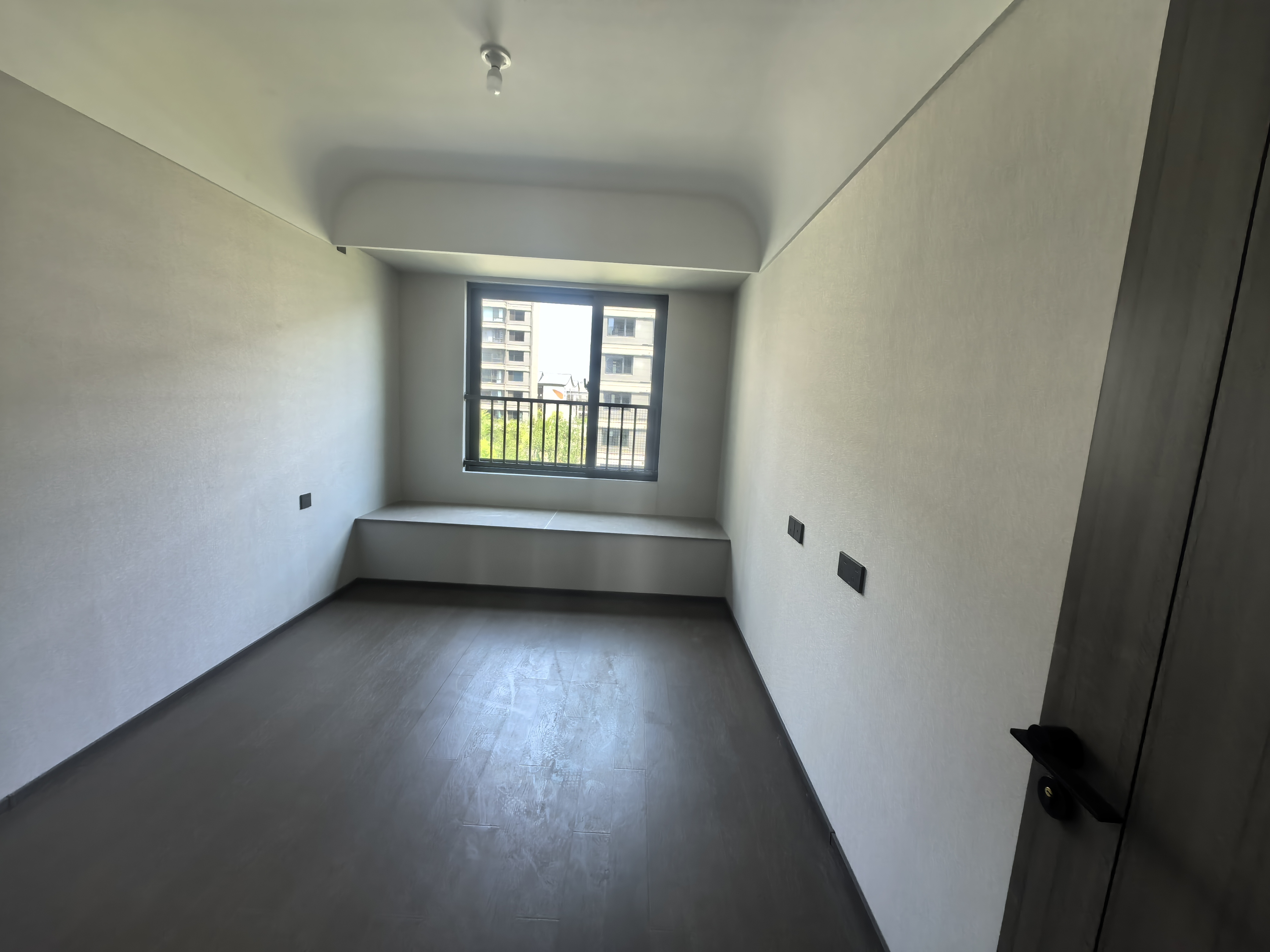万科官山望 4室2厅2卫 165m&sup2;