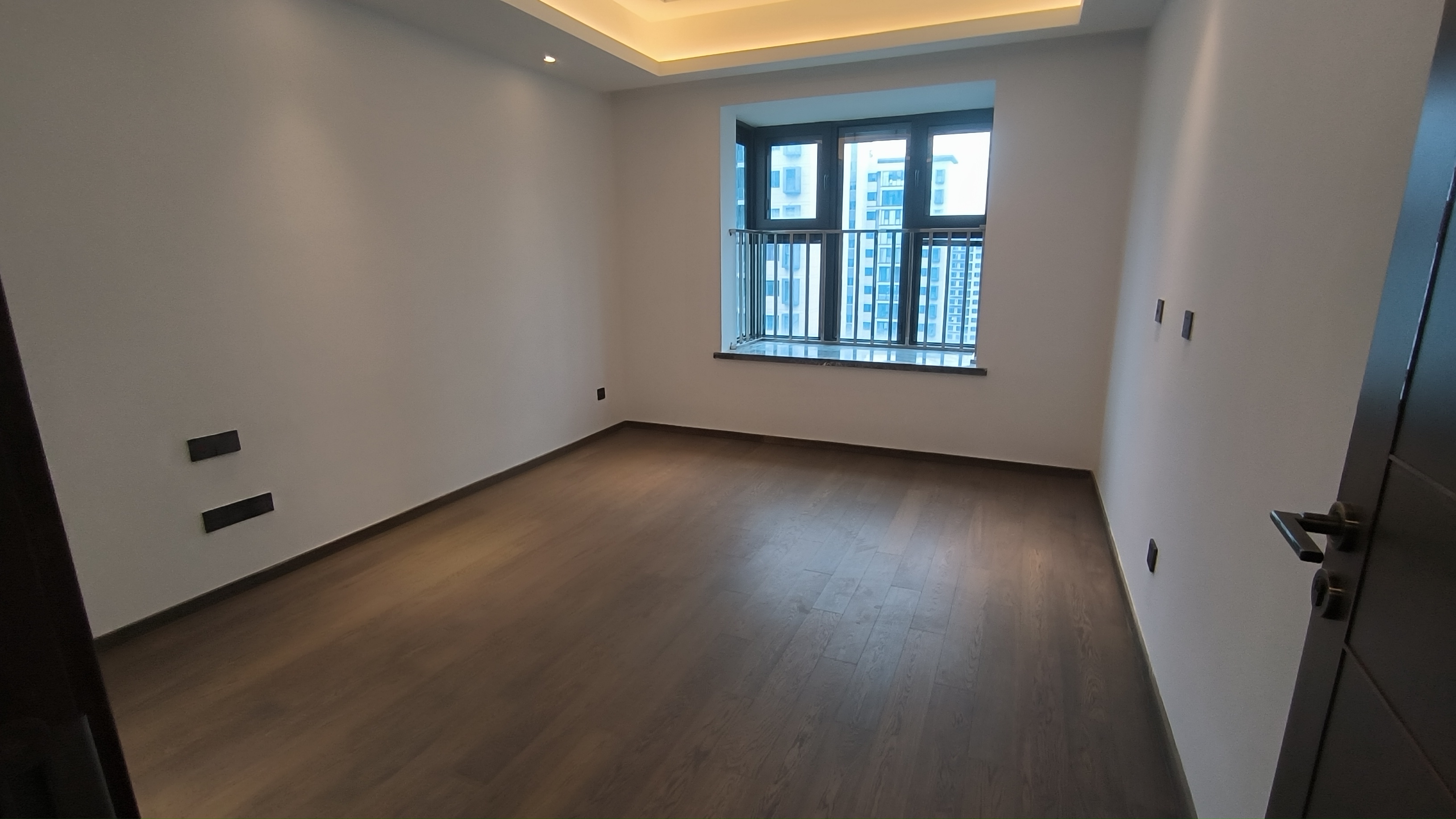 都会沁园 4室2厅2卫 149.9m&sup2;