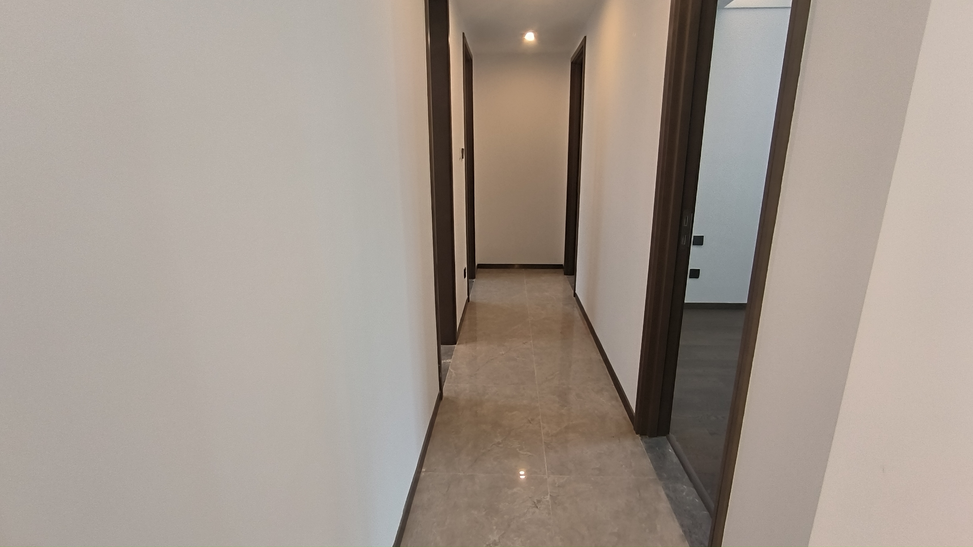 都会沁园 4室2厅2卫 149.9m&sup2;