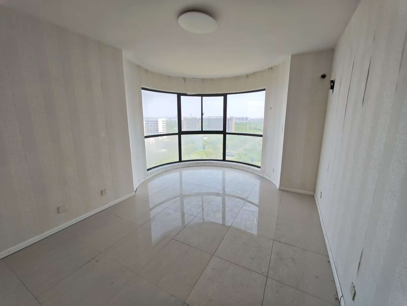 中南世纪城北区 3室2厅2卫 145.00m&sup2;