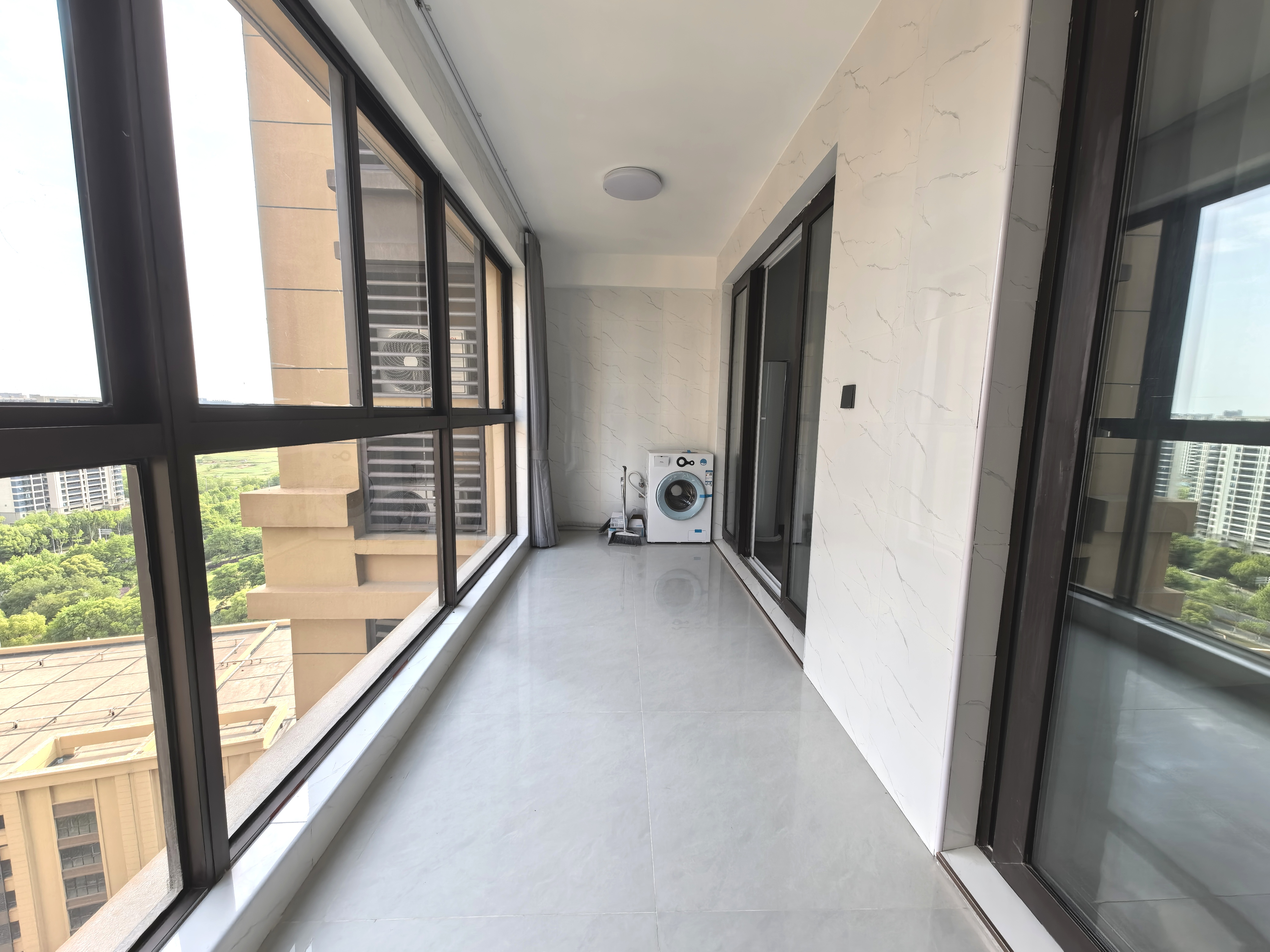 新城香溢紫郡 3室2厅2卫 117.00m&sup2;