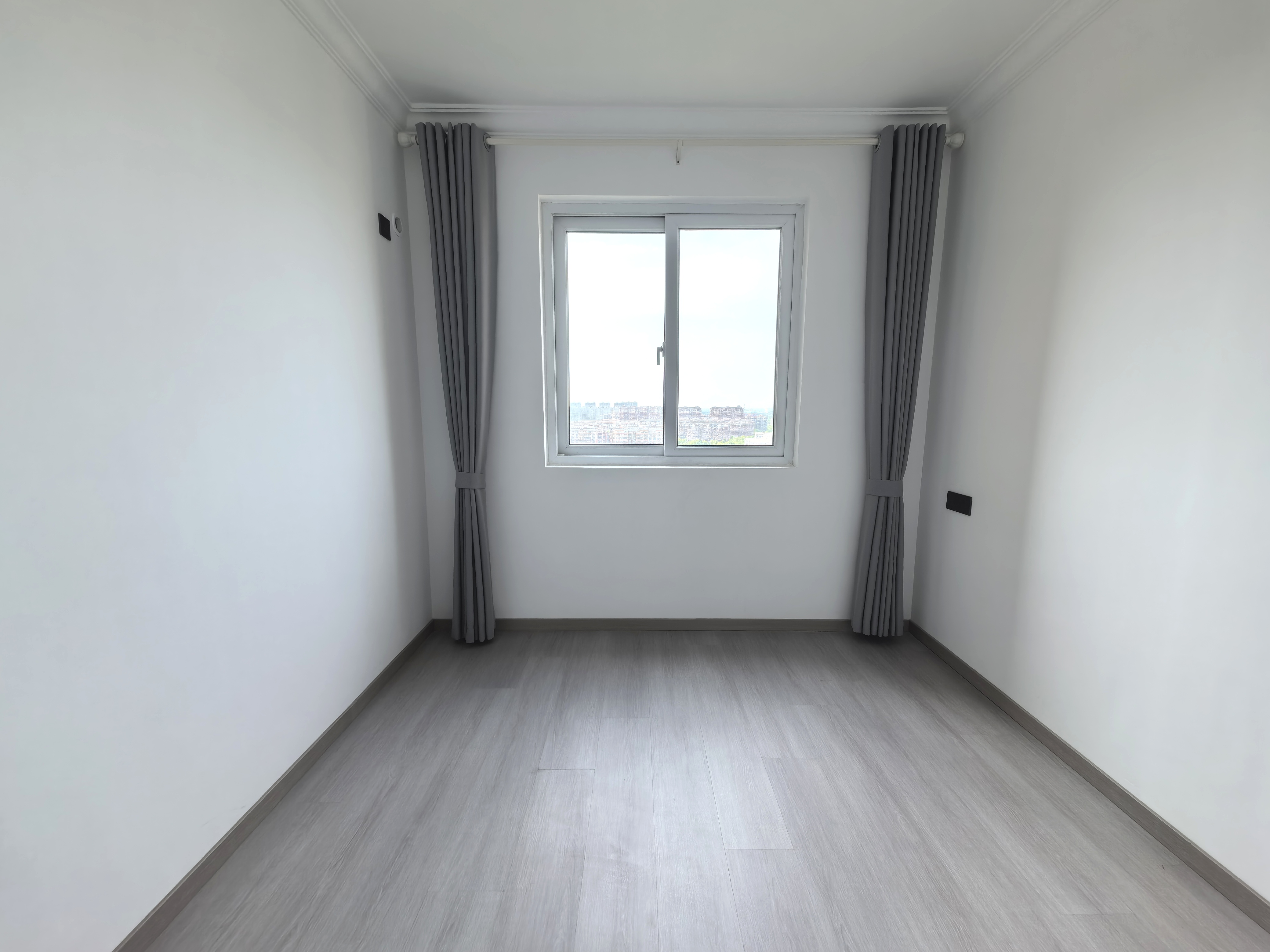 新城香溢紫郡 3室2厅2卫 117.00m&sup2;