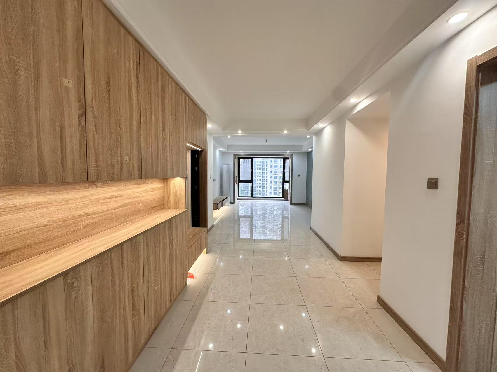 世茂九龙庭 4室2厅2卫 128m&sup2;