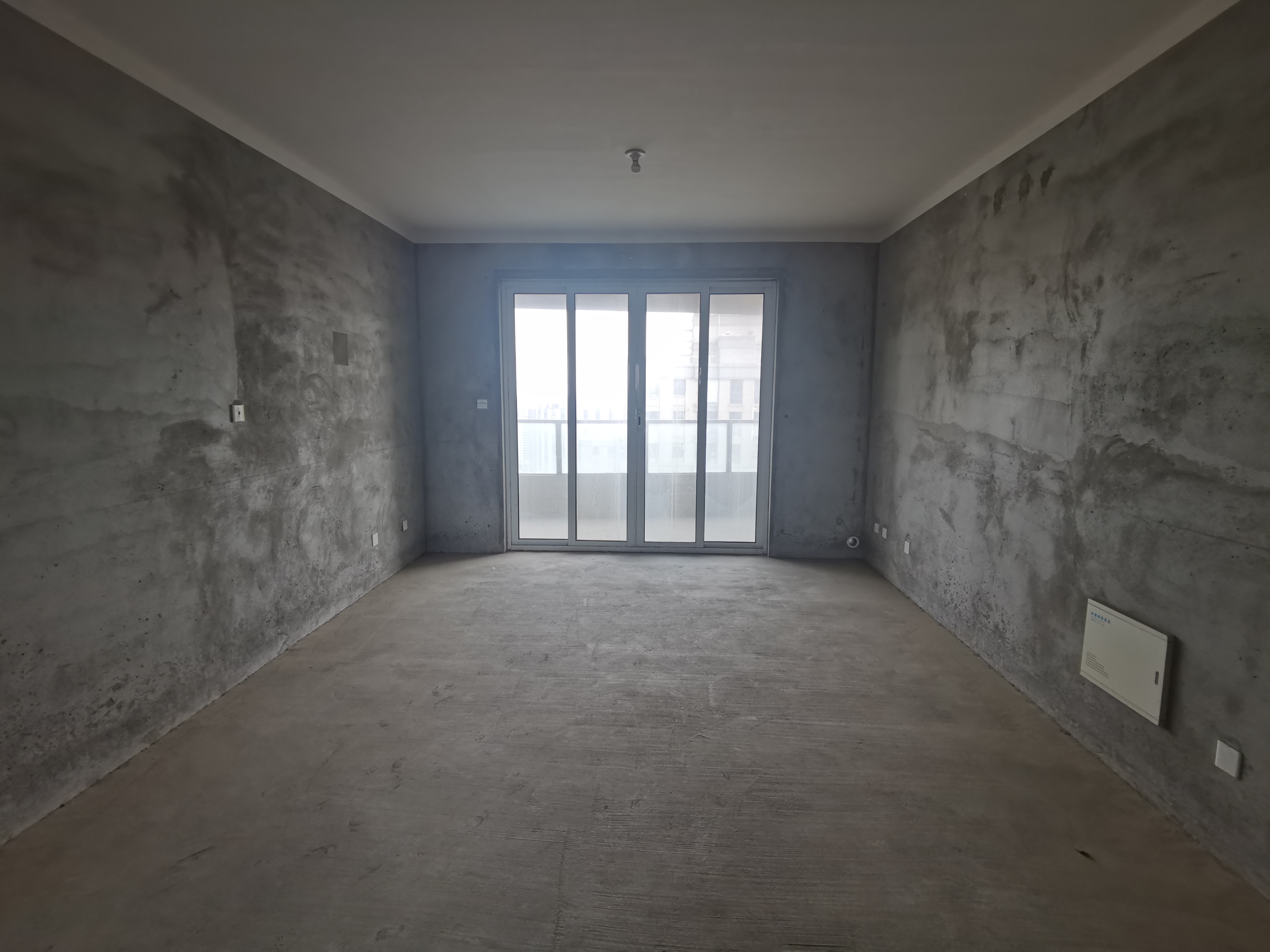 富都豪园 4室2厅2卫 147m²