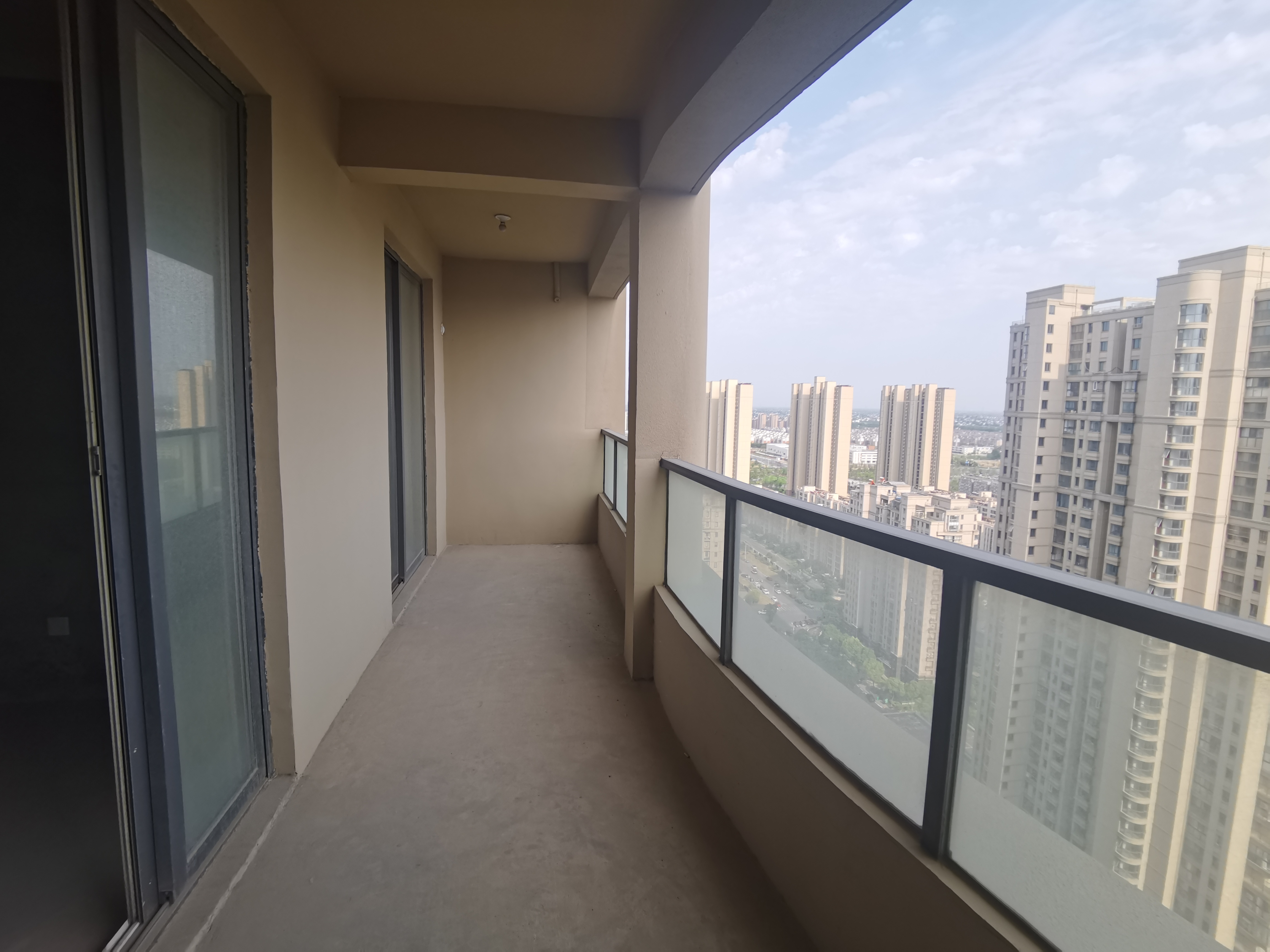 富都豪园 4室2厅2卫 147m&sup2;