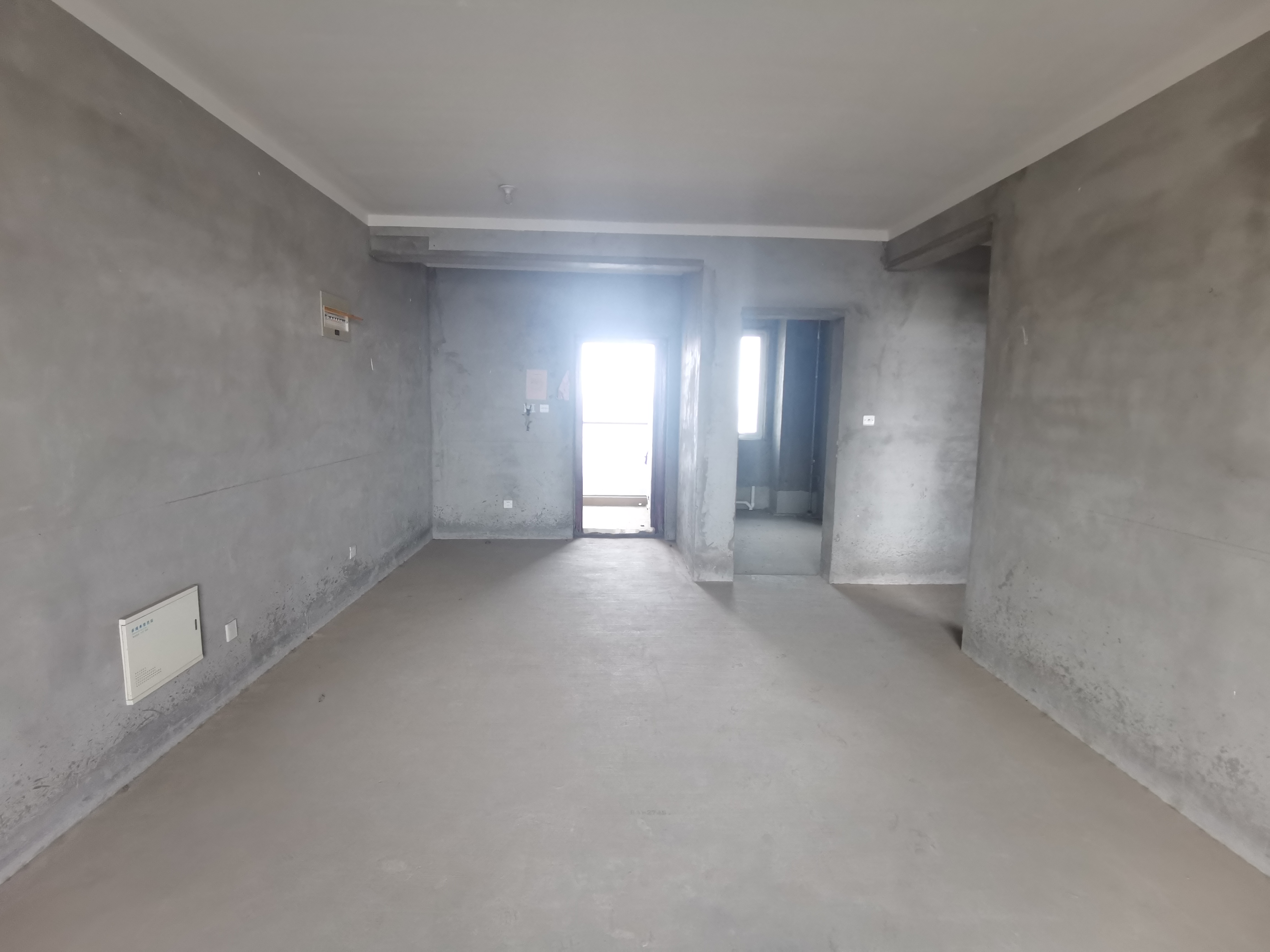富都豪园 4室2厅2卫 147m&sup2;