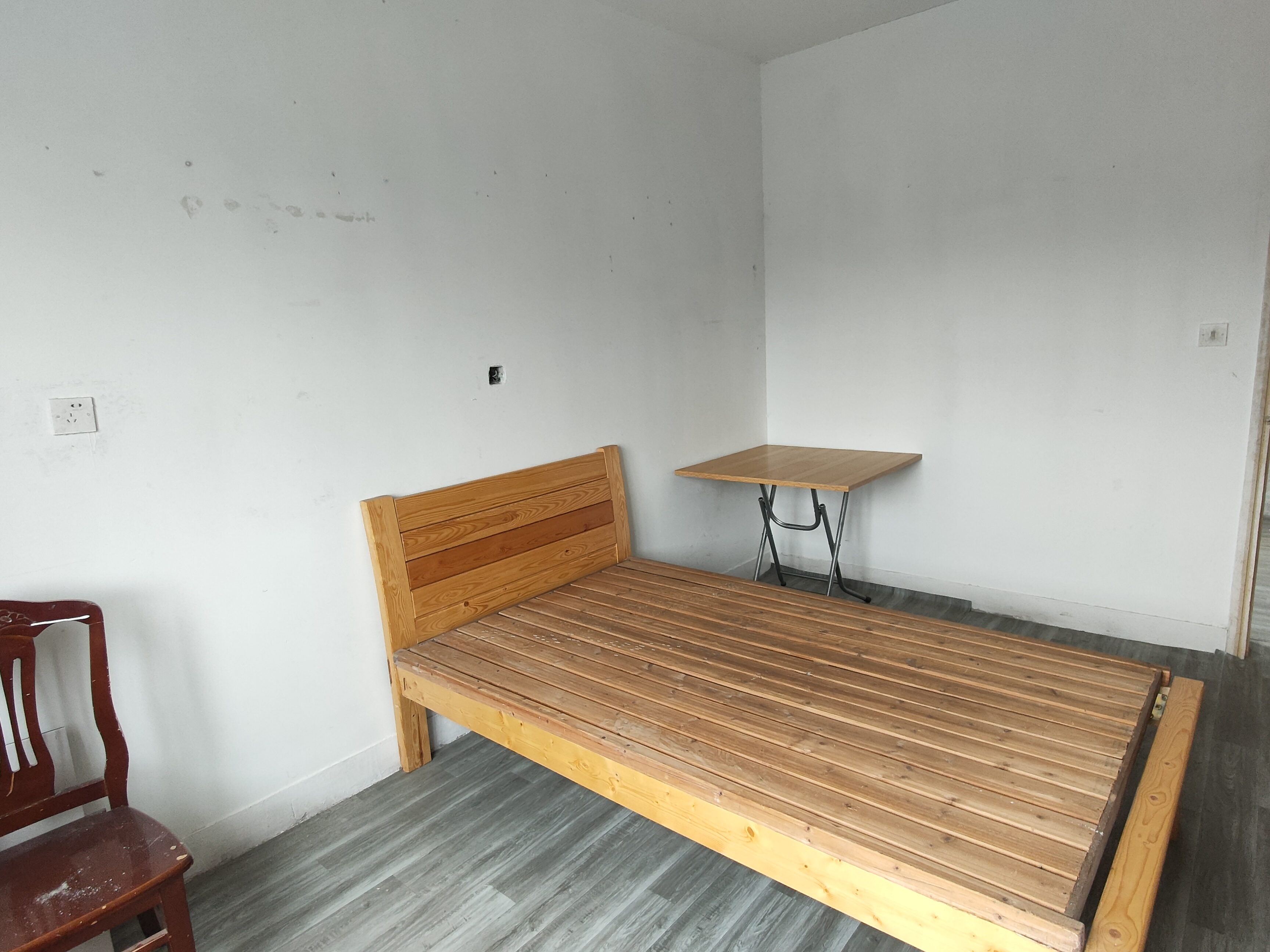 板桥东村 2室1厅1卫 65m&sup2;