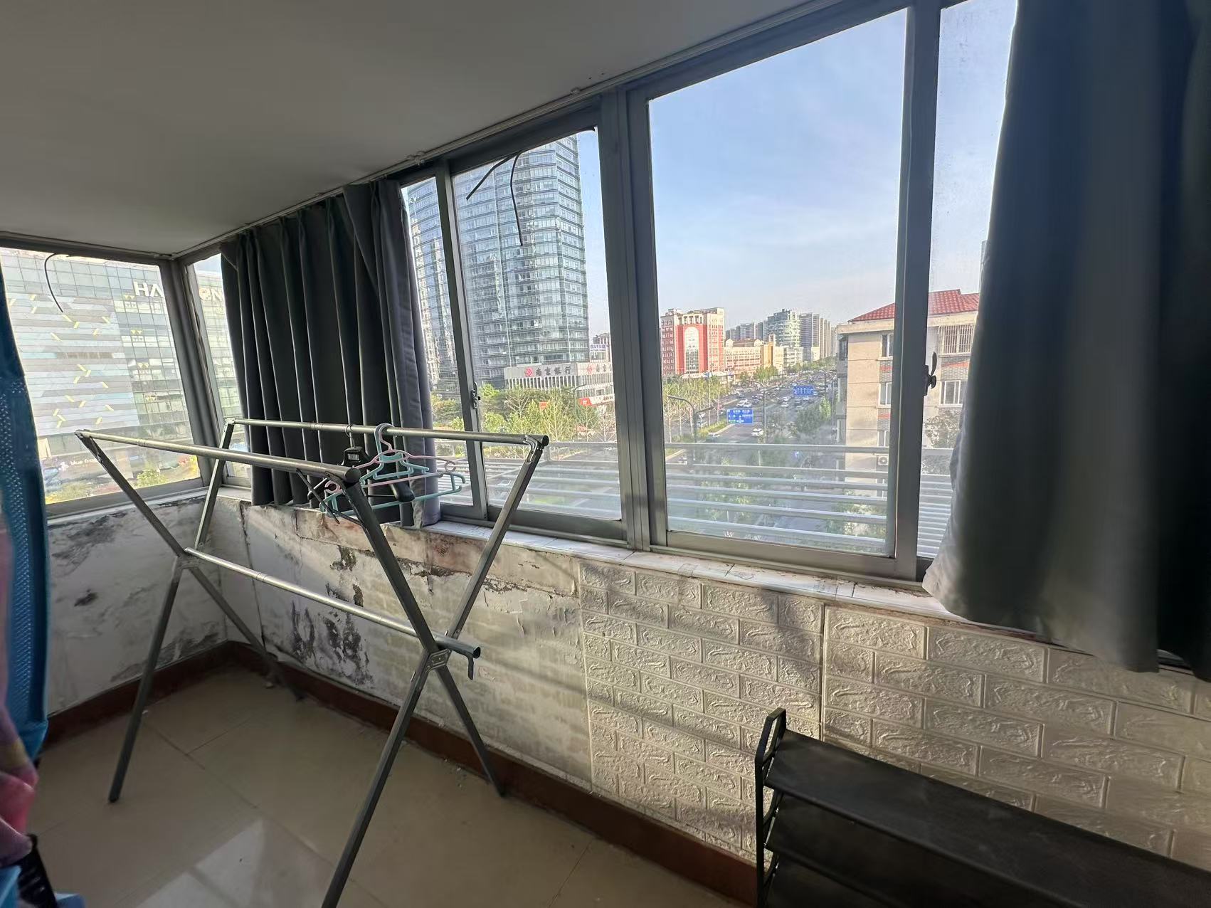 易家桥新村 2室1厅1卫 60m&sup2;