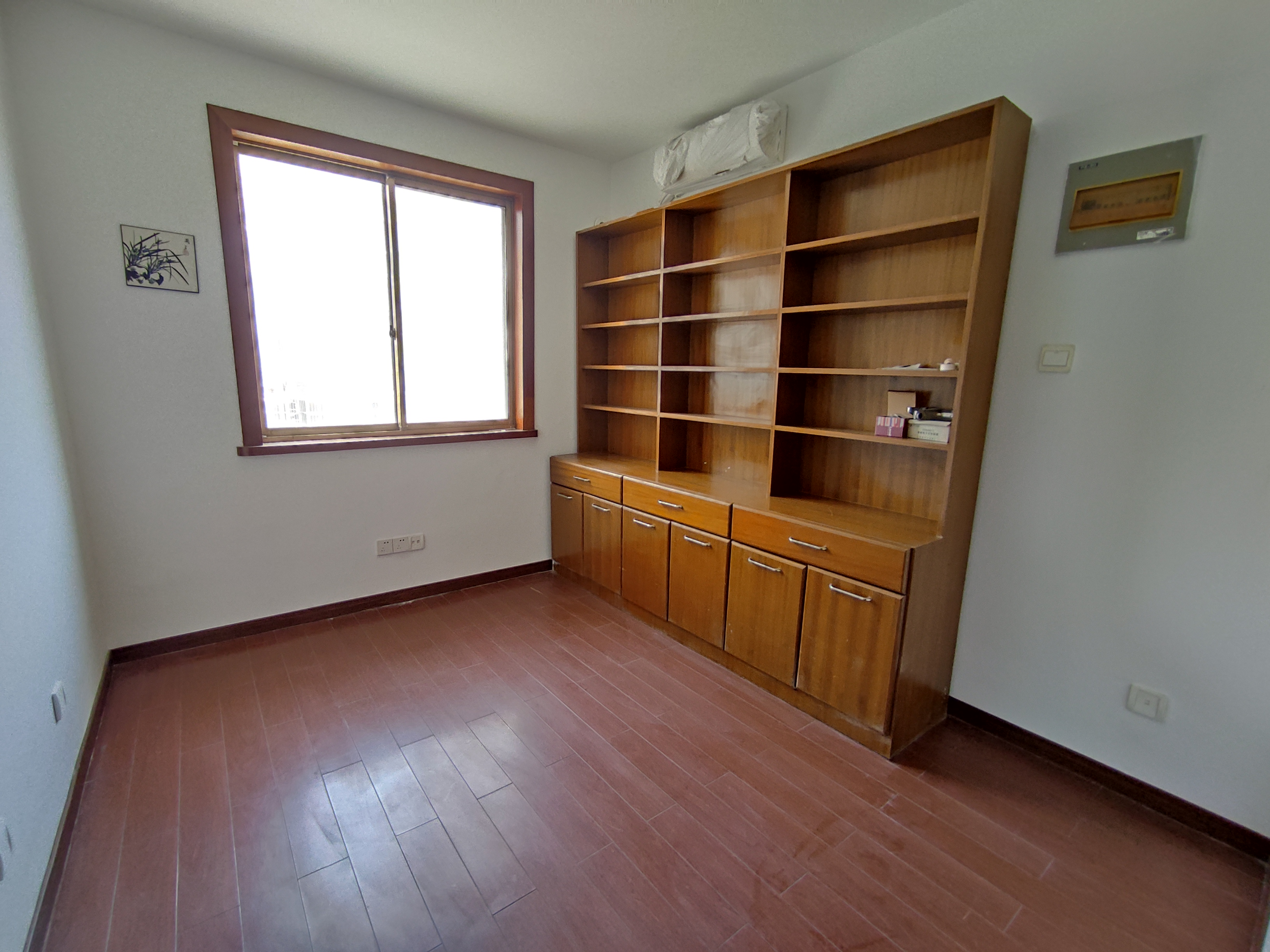 天都花苑 2室2厅1卫 102.8m&sup2;