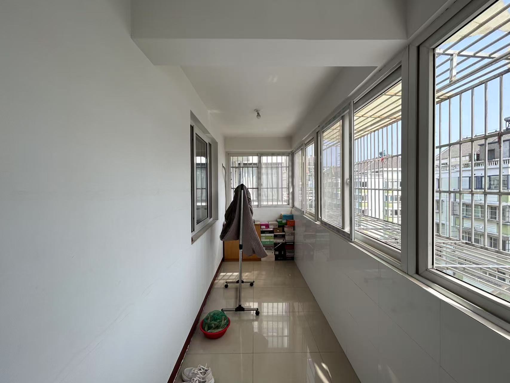 怡园新邸 3室4厅1卫 87.00m&sup2;