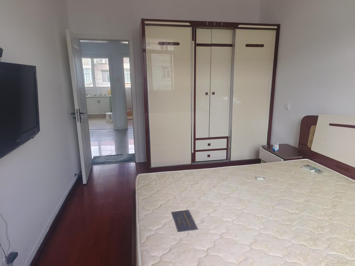 光明新村 3室1厅1卫 69.00m&sup2;