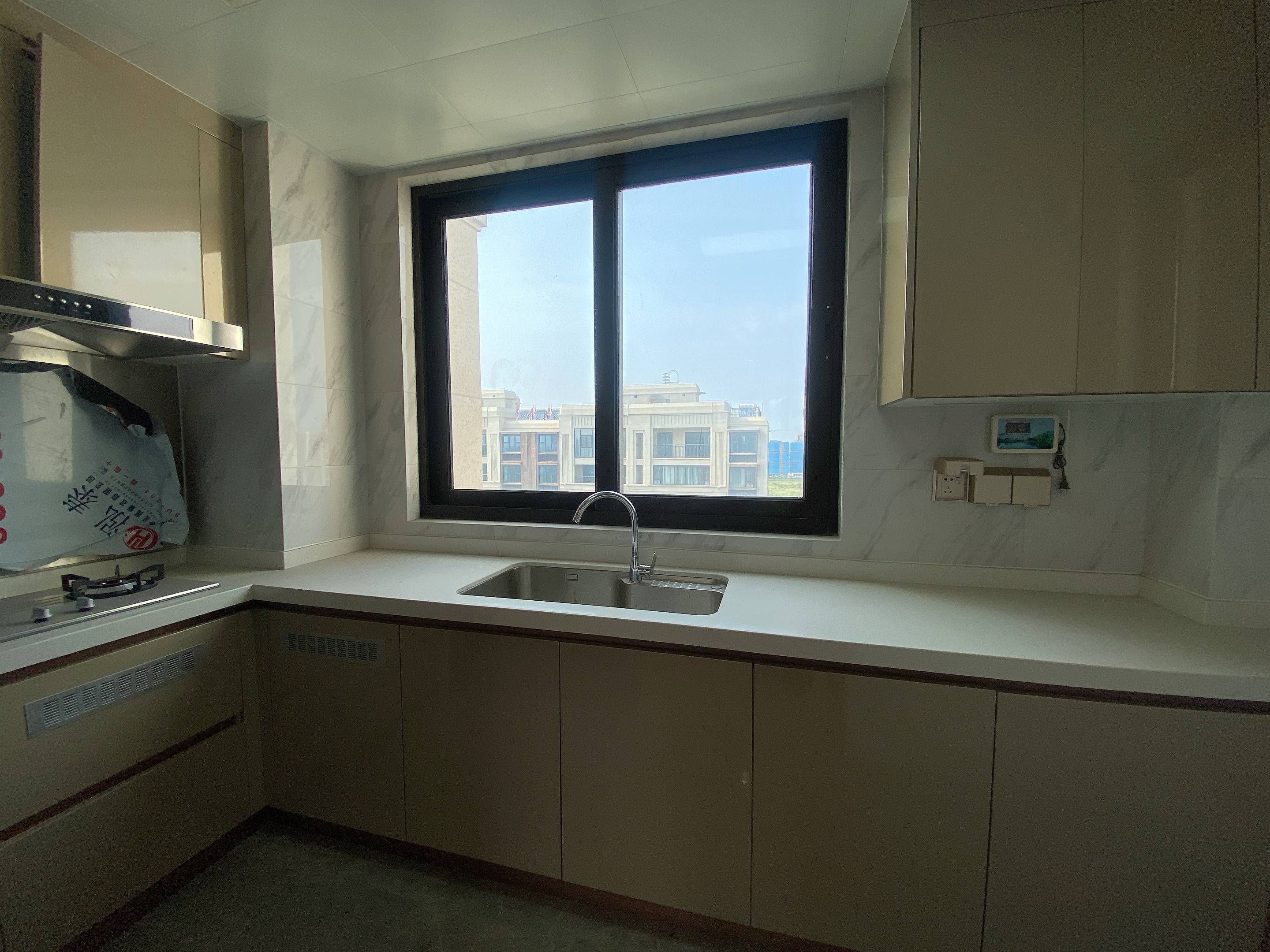 中海上东区 3室2厅2卫 125m&sup2;