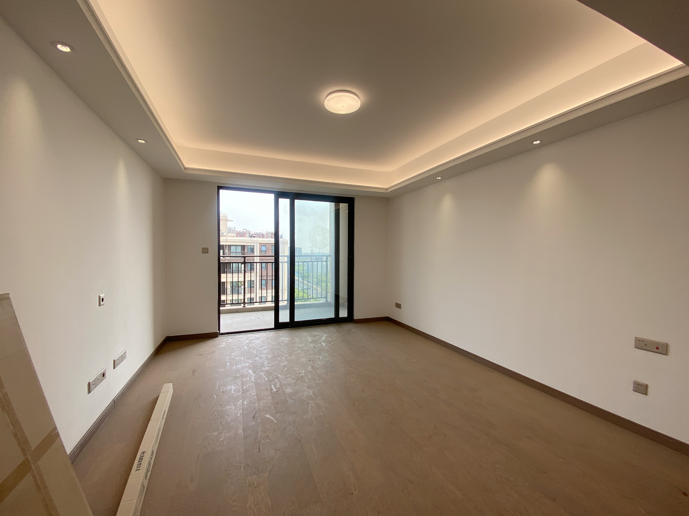 中海上东区 3室2厅2卫 125m²