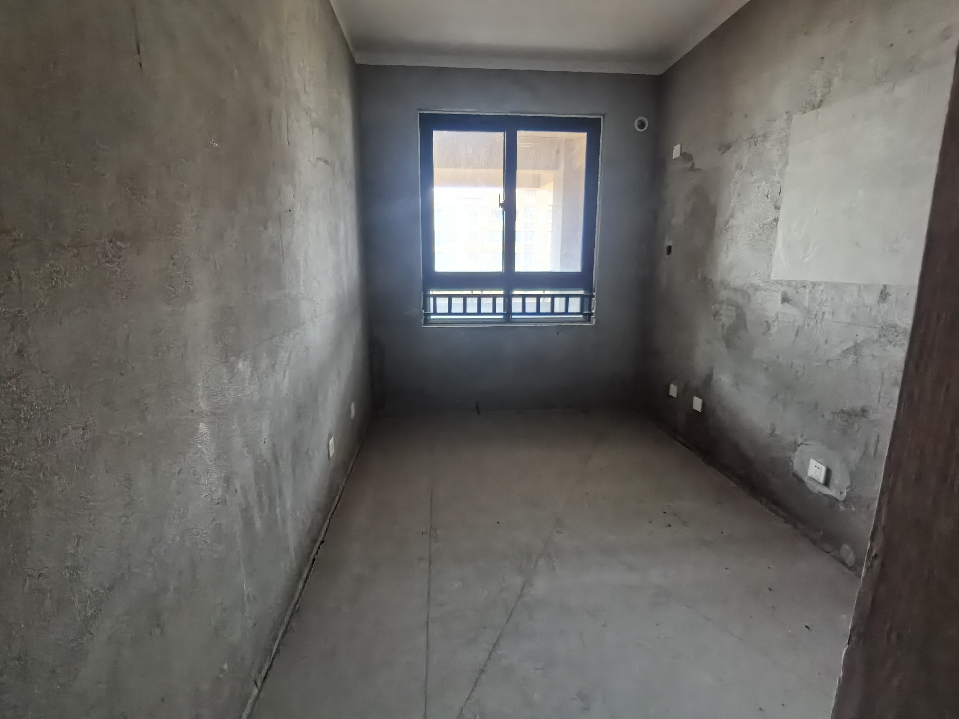 保利香槟国际 3室2厅1卫 101m&sup2;