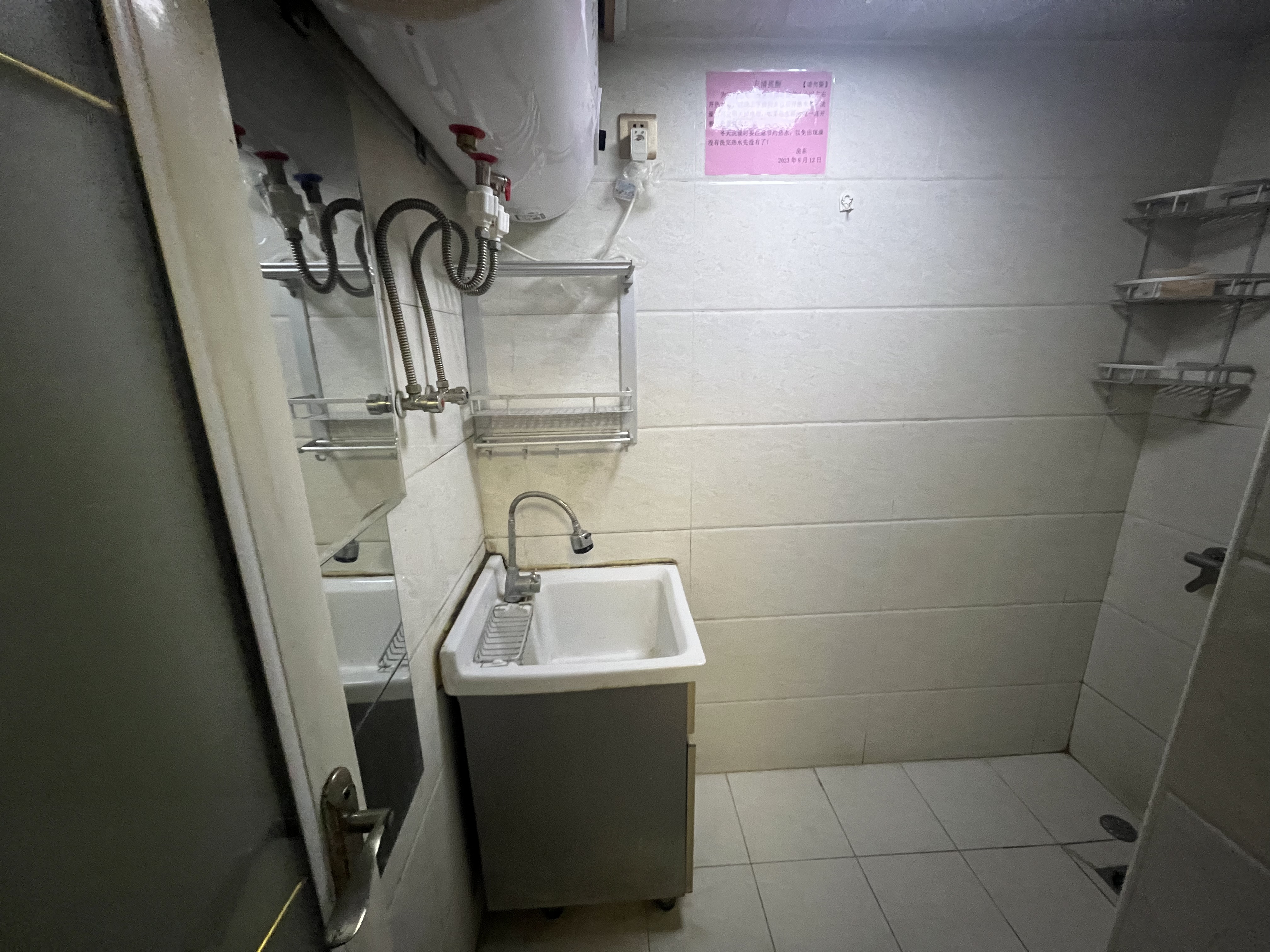 金贸公寓 1室1厅1卫 50m&sup2;