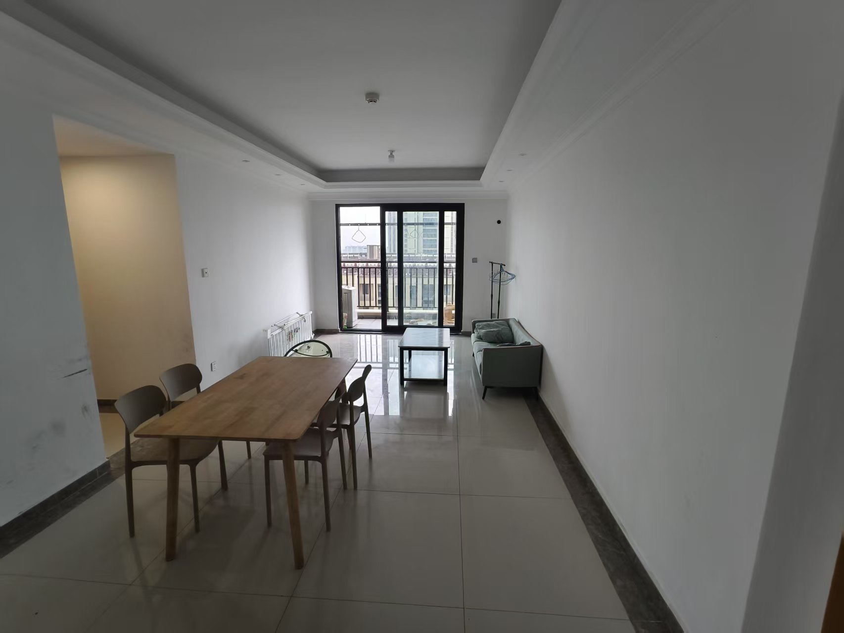 富力院士廷 3室2厅2卫 109m&sup2;