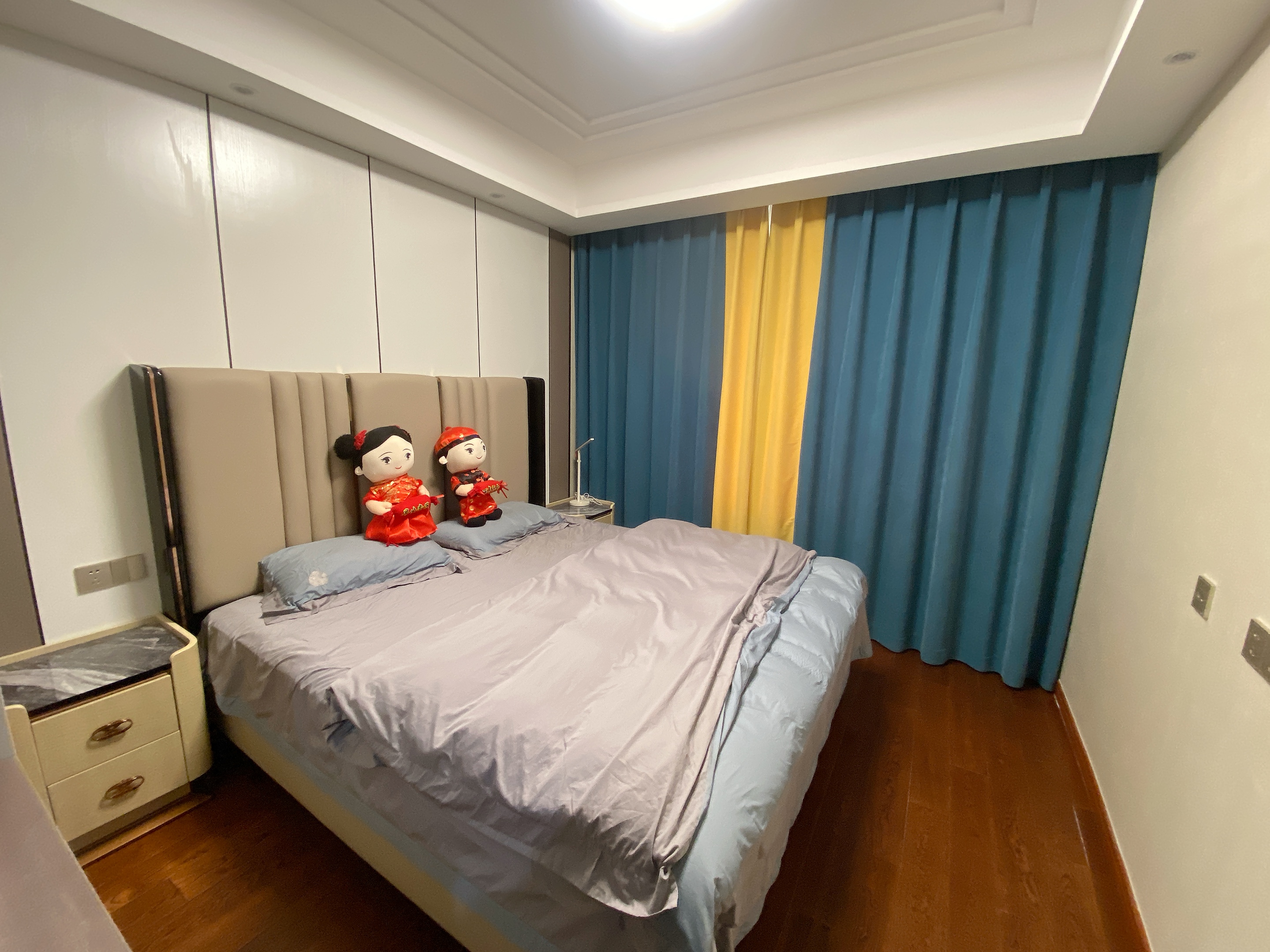 中南世纪花城三期 4室2厅2卫 165m&sup2;