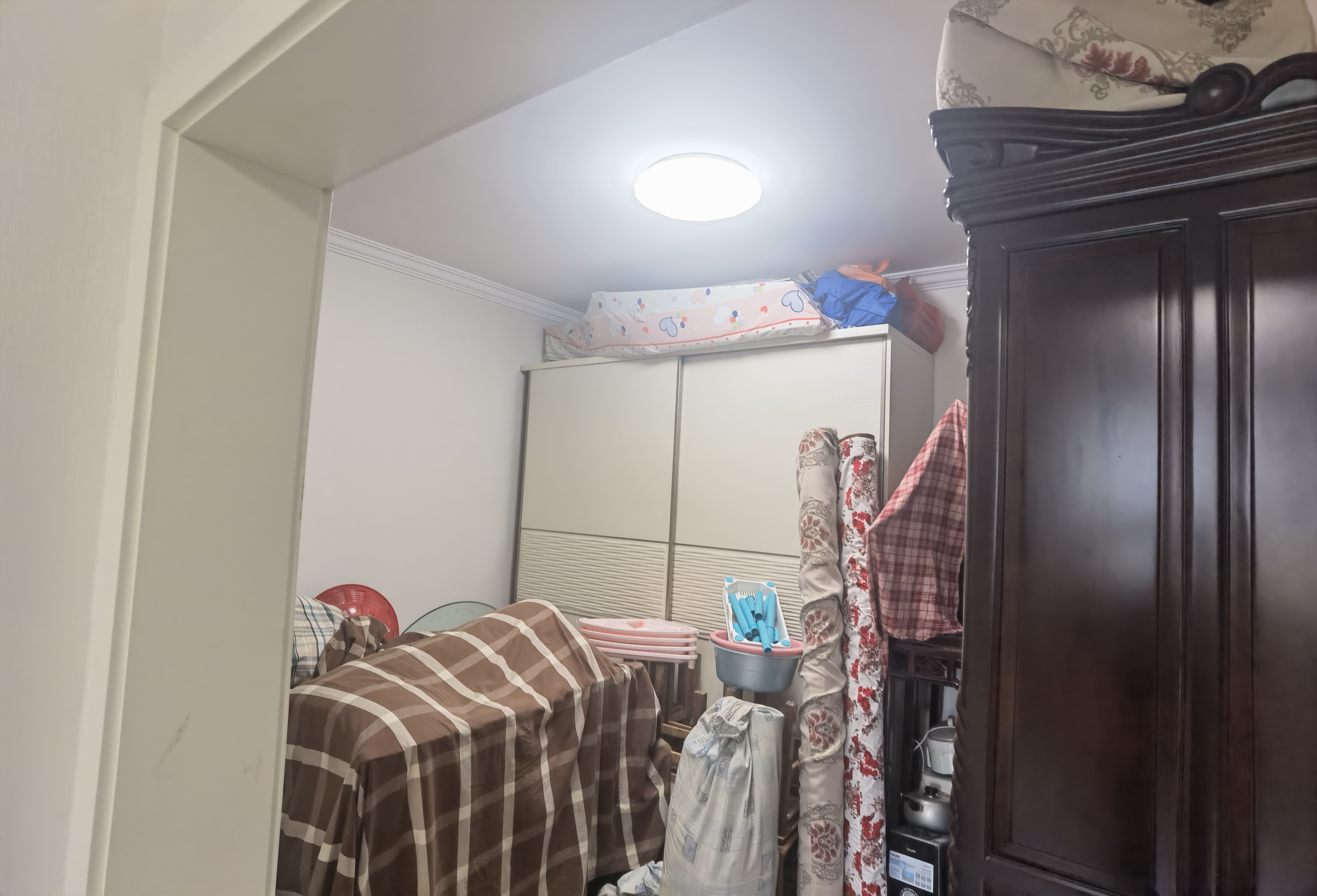 临江家园 3室2厅2卫 124m&sup2;