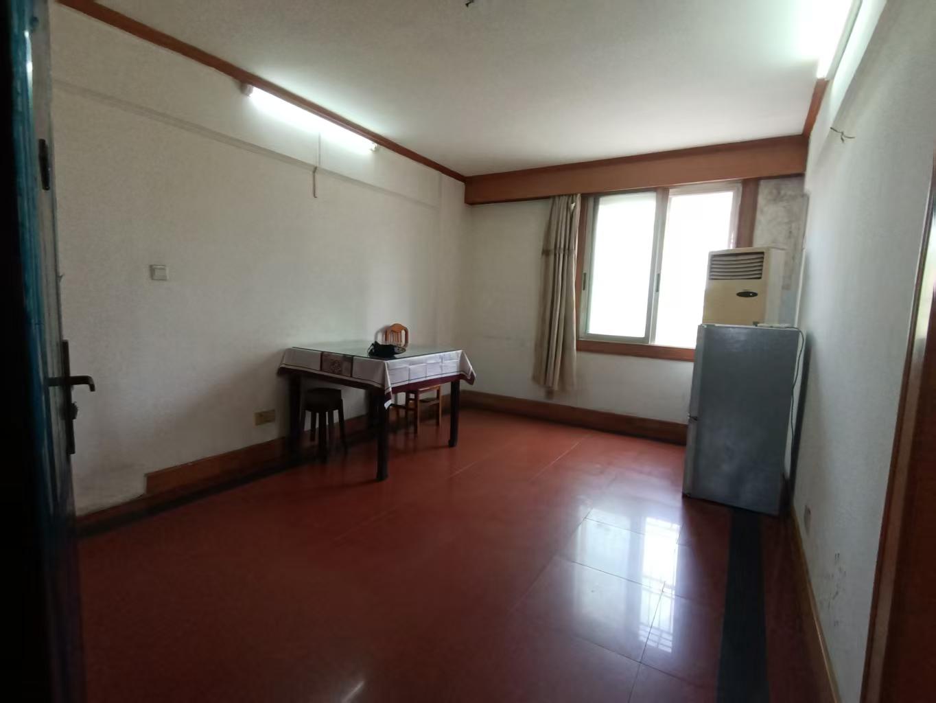 青年路新村 2室1厅1卫 54m&sup2;