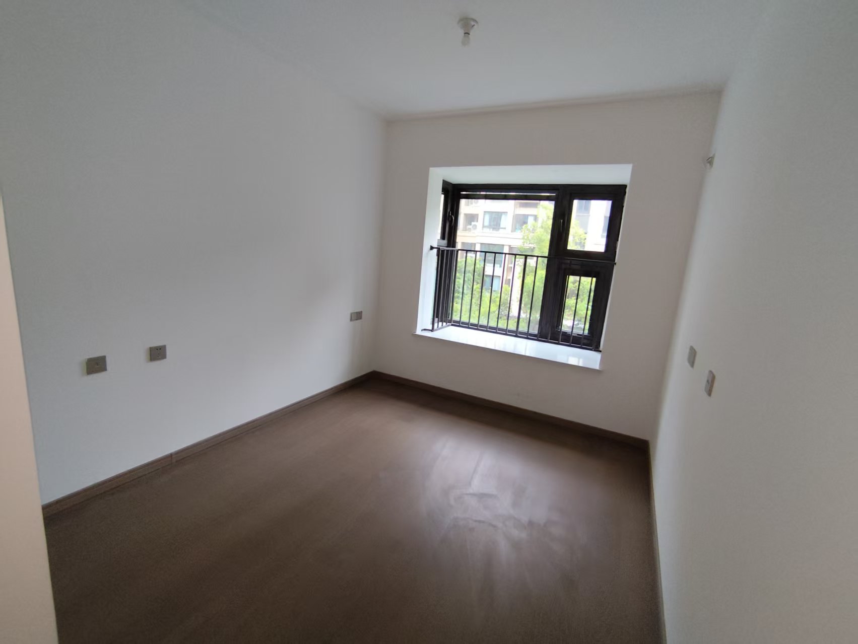 时光漫城 4室2厅2卫 140m&sup2;