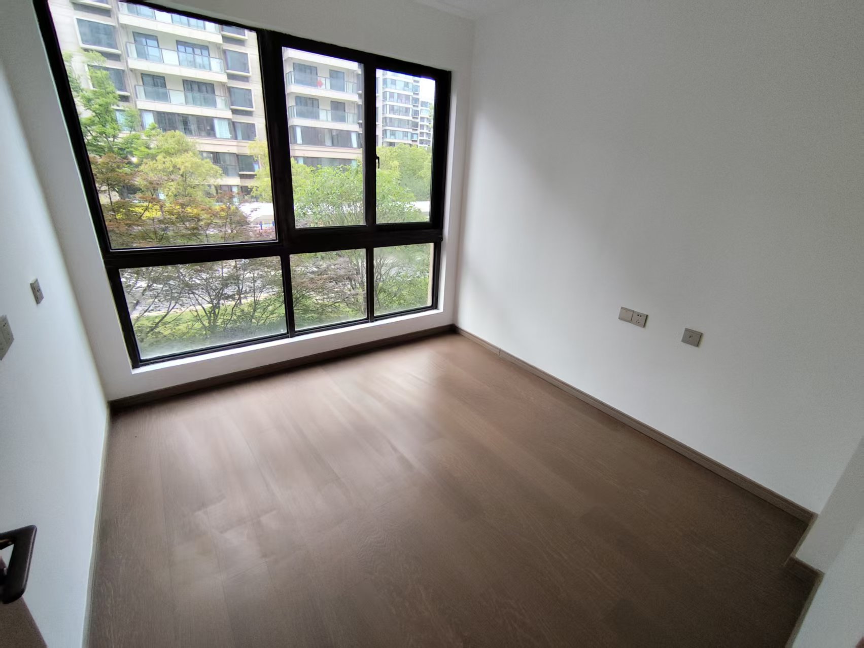 时光漫城 4室2厅2卫 140m&sup2;
